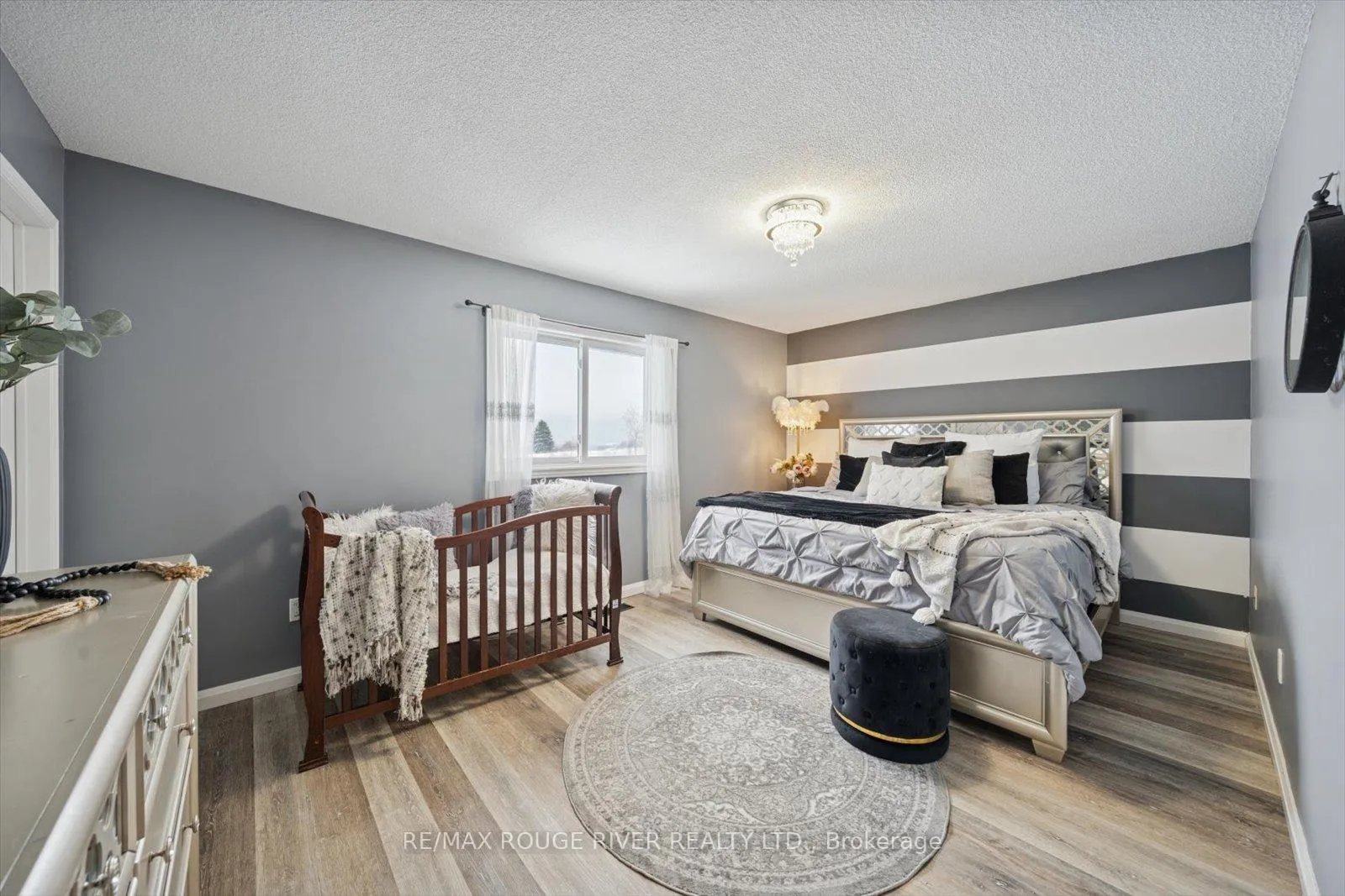 Photo 19 of 13 Prestonway Drive, Clarington, Bowmanville — HOMEH