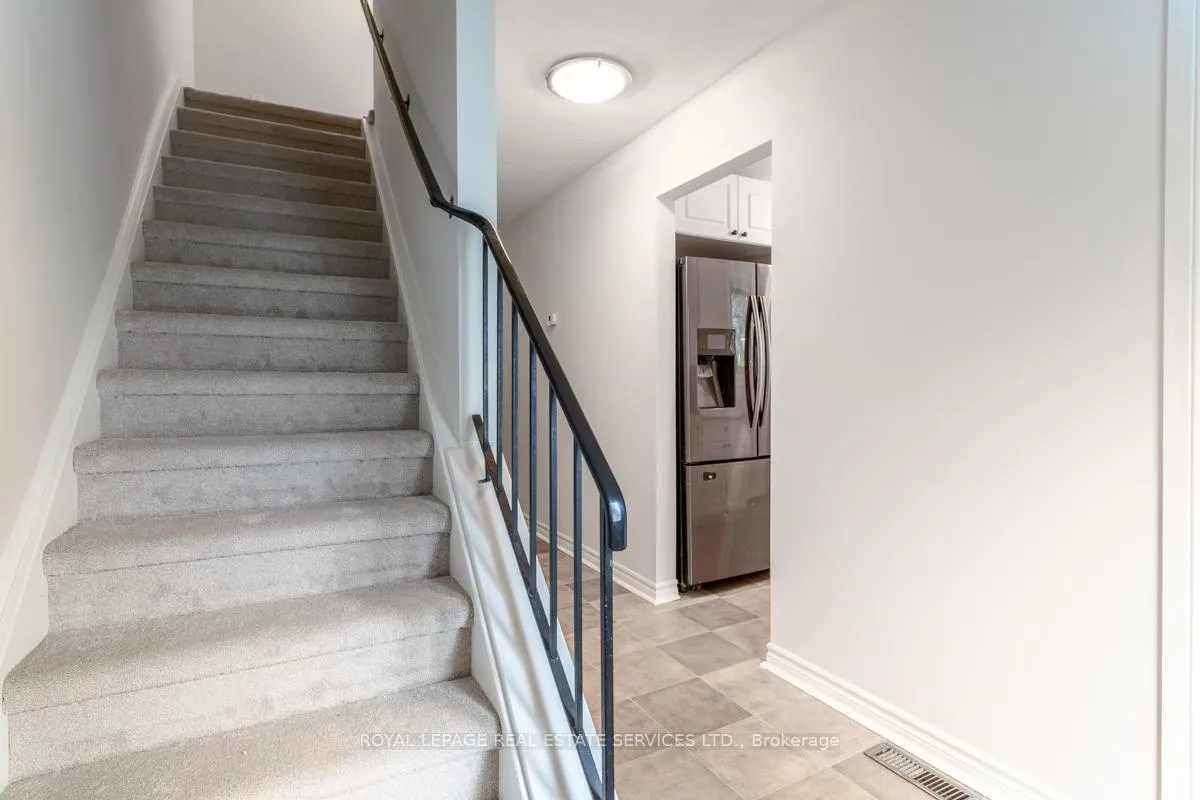 Photo 3 of 16 Larkfield Road, Brampton, Madoc — HOMEH