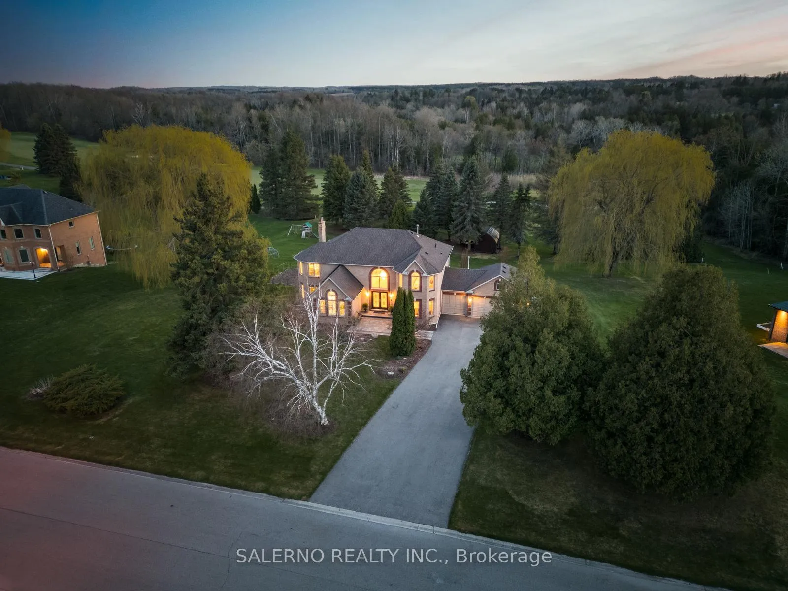 Photo 4 of 41 Mccauley Drive, Caledon, Rural Caledon — HOMEH