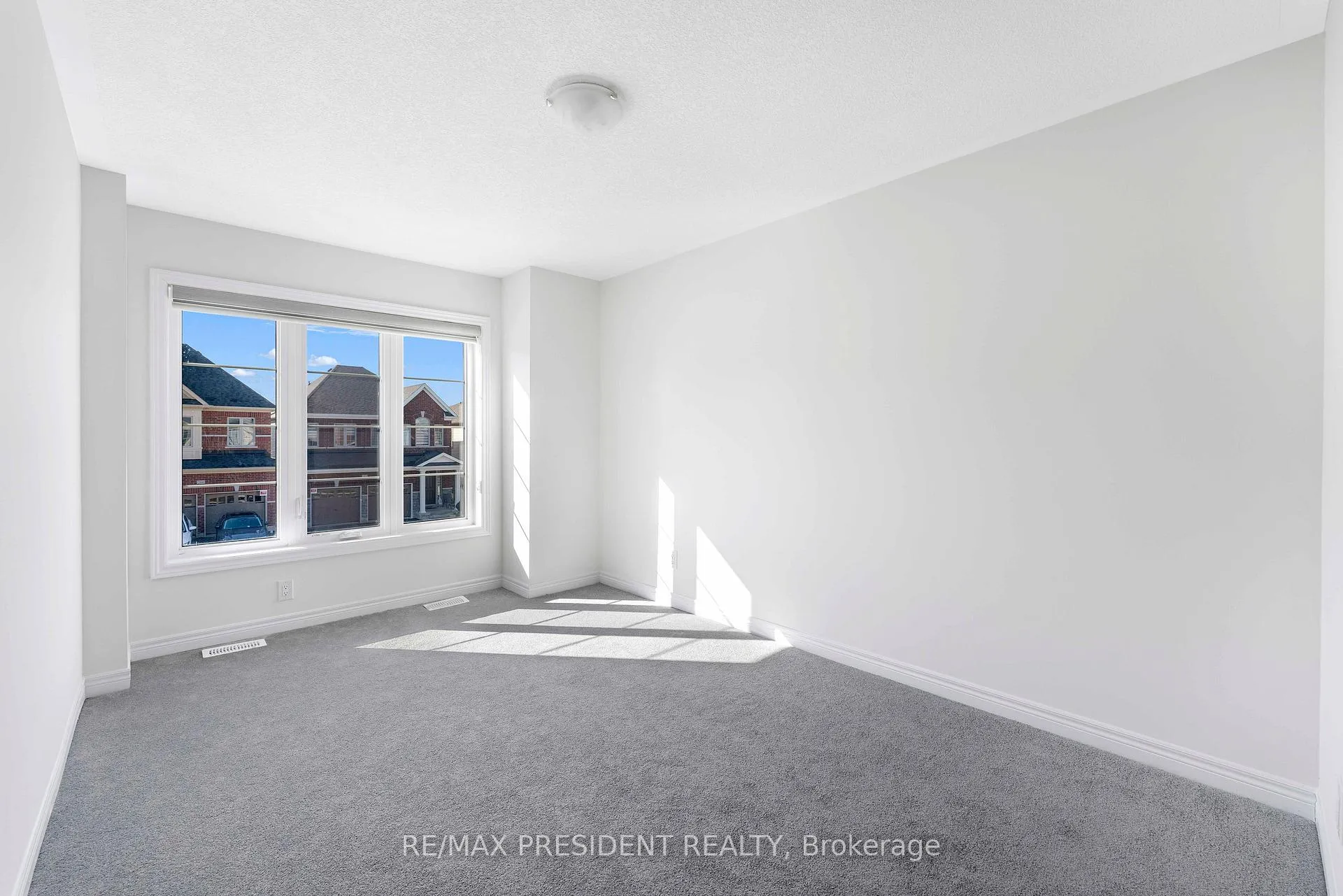 Photo 27 of 269 Broadacre Drive, Kitchener — HOMEH