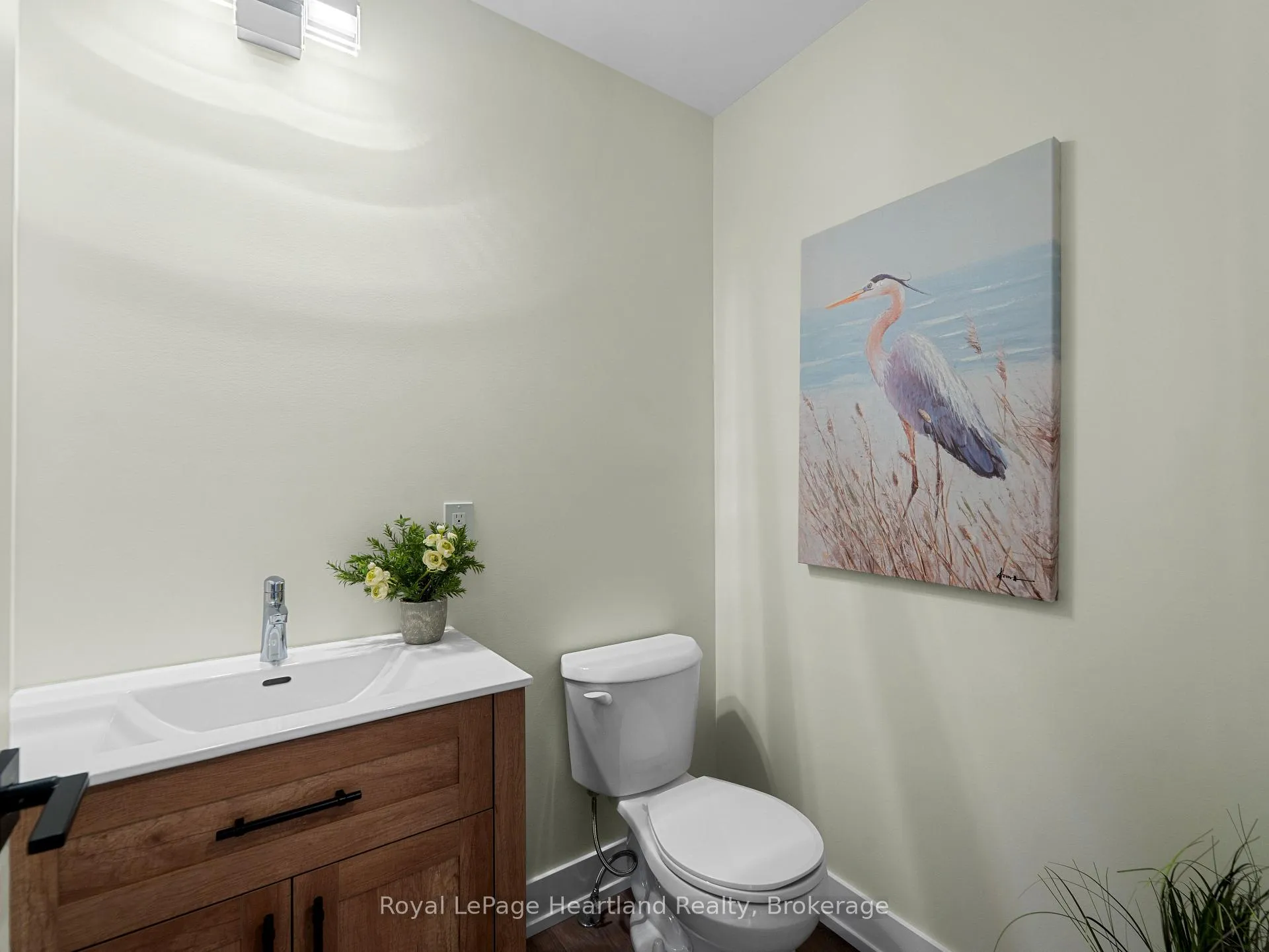 Photo 5 of 22 Roberts Street, Huron East, Seaforth — HOMEH