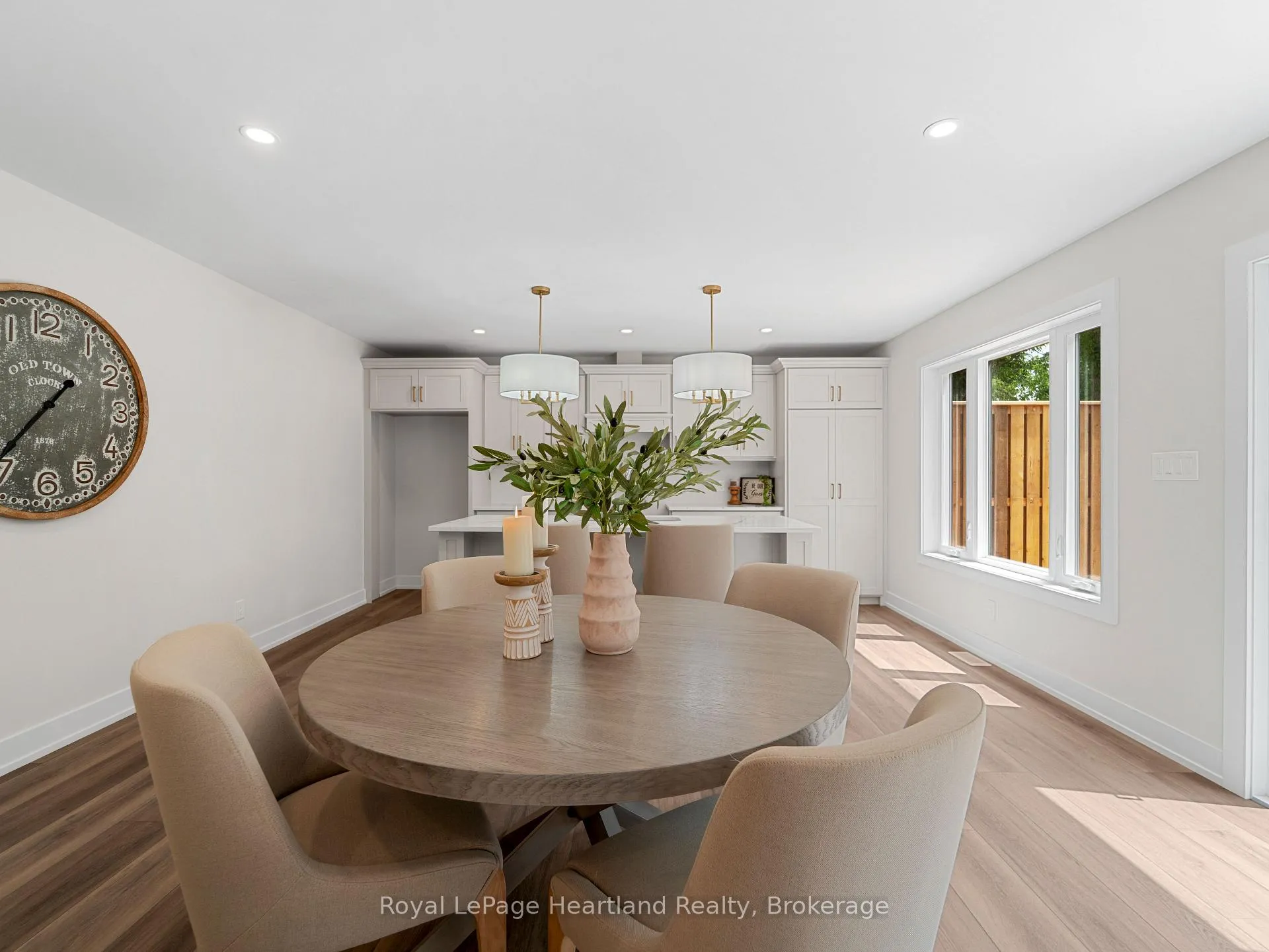 Photo 10 of 22 Roberts Street, Huron East, Seaforth — HOMEH