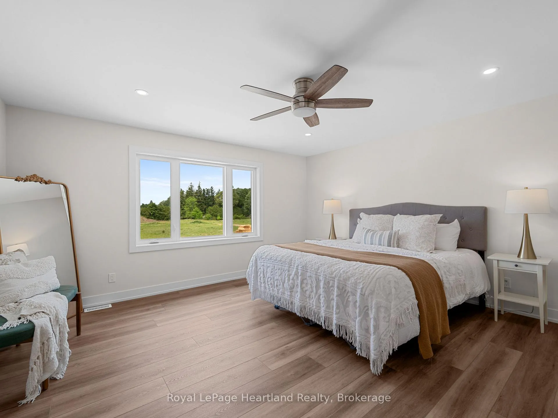 Photo 18 of 22 Roberts Street, Huron East, Seaforth — HOMEH