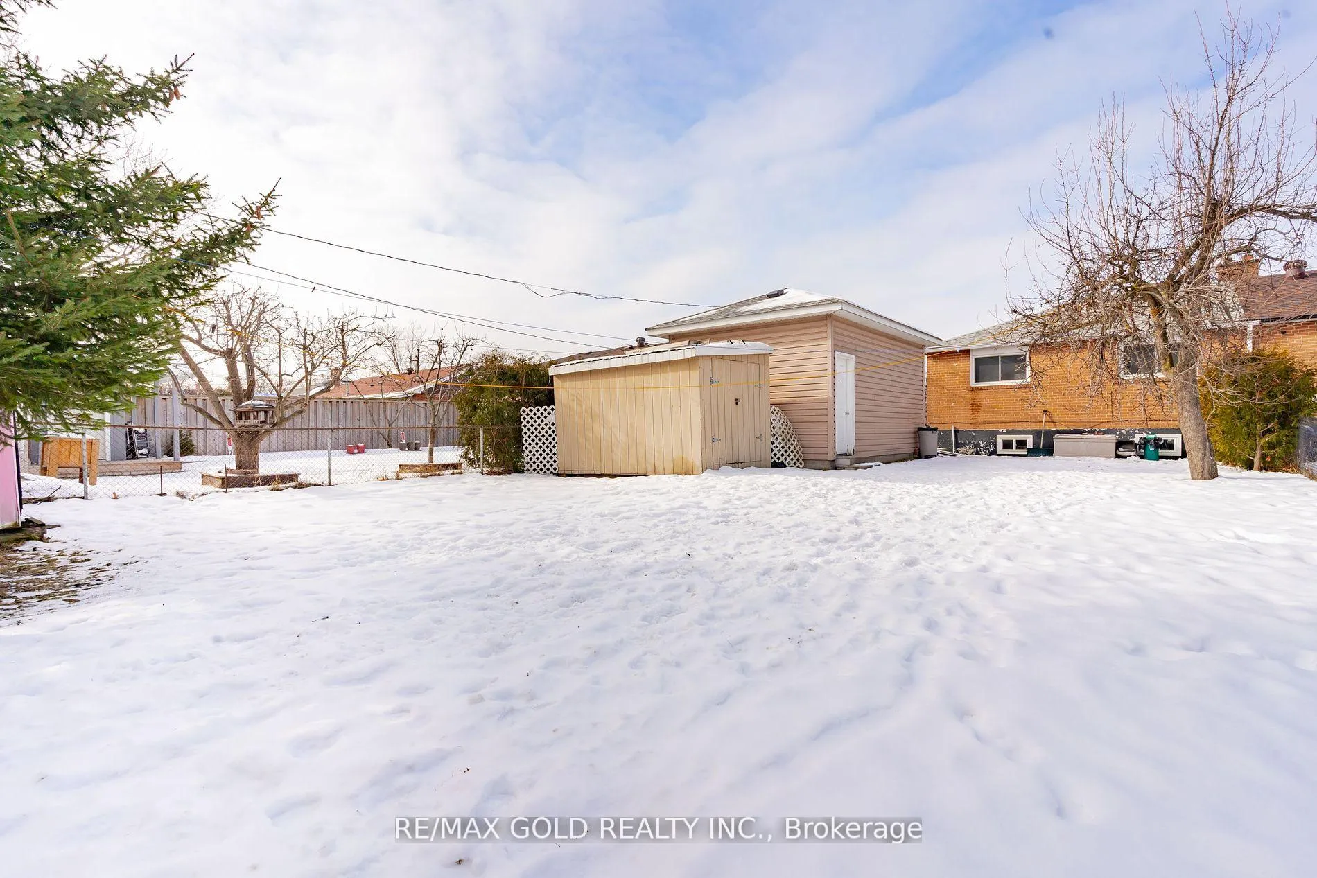 Photo 30 of 327 Balmoral Drive, Brampton, Avondale — HOMEH
