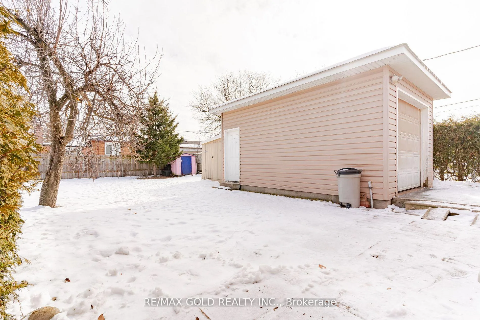Photo 31 of 327 Balmoral Drive, Brampton, Avondale — HOMEH