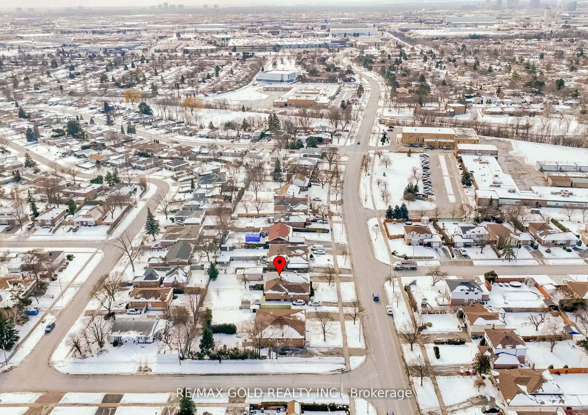 Photo 36 of 327 Balmoral Drive, Brampton, Avondale — HOMEH