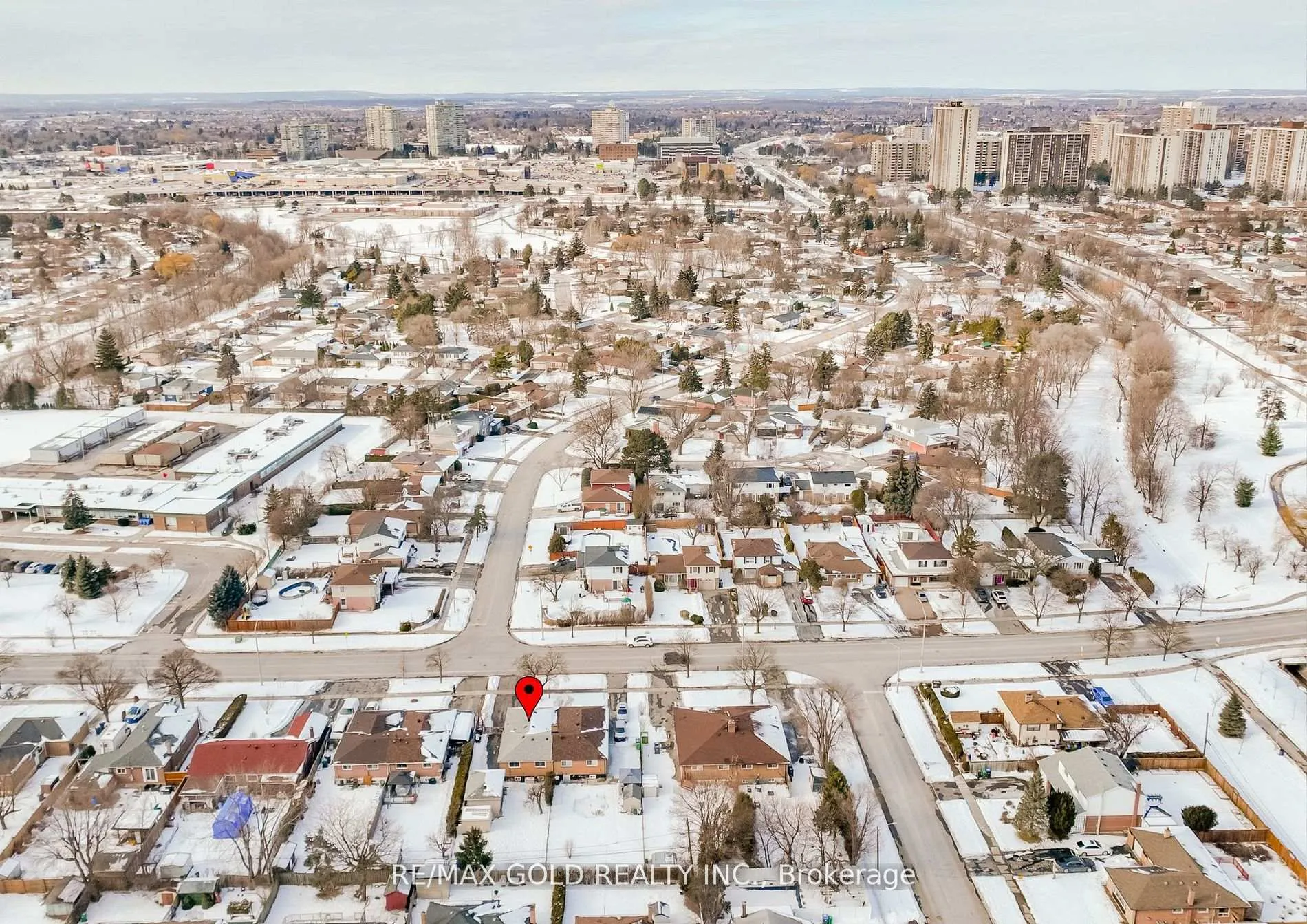 Photo 37 of 327 Balmoral Drive, Brampton, Avondale — HOMEH