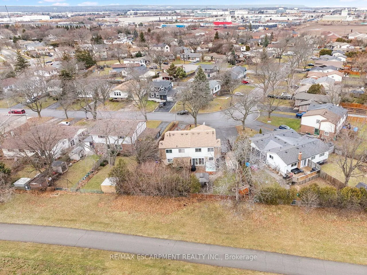 Photo 46 of 655 Lomond Crescent, Burlington, Shoreacres — HOMEH
