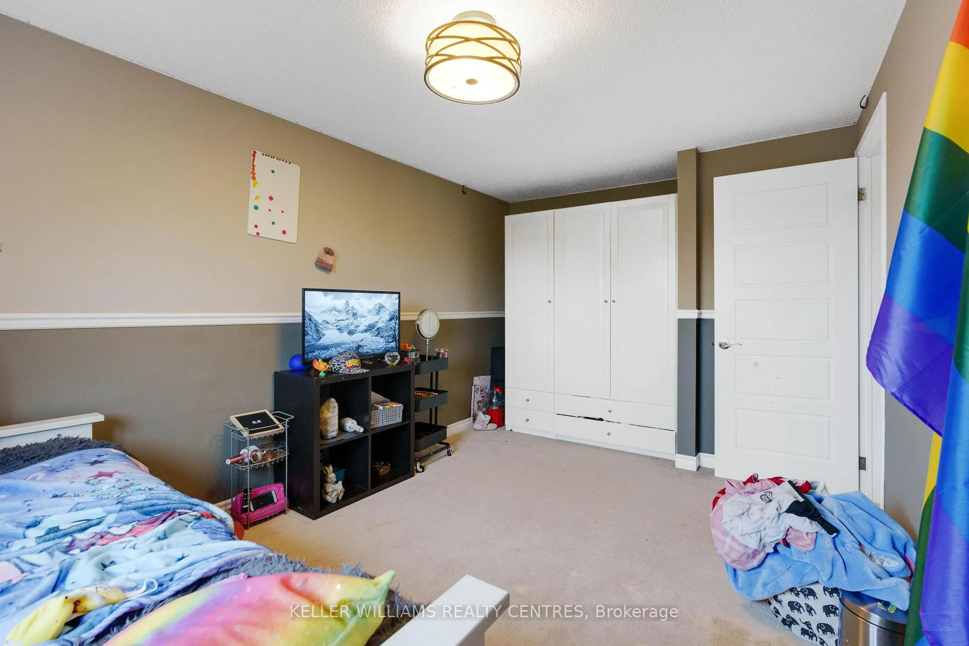 Photo 23 of 16 Gosney Crescent W, Barrie, Painswick North — HOMEH