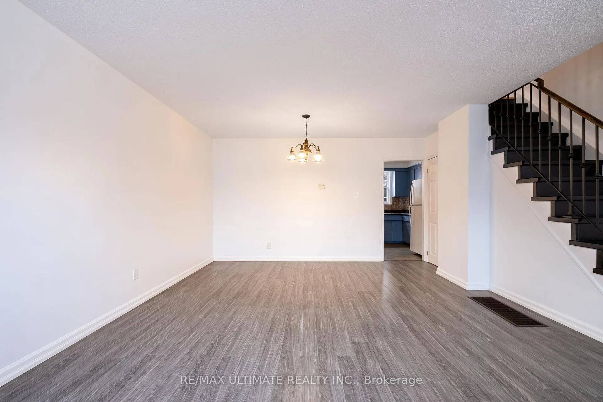Photo 3 of 2 Egan Avenue, Toronto, Blake-Jones — HOMEH