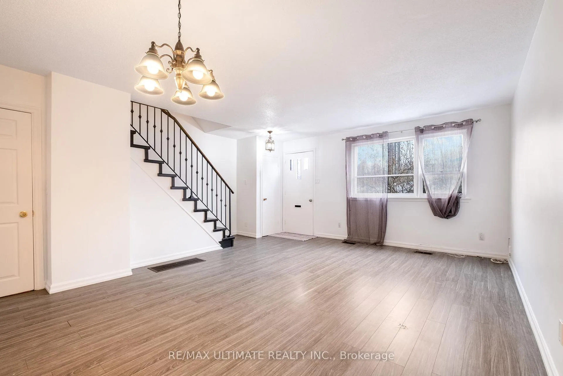 Photo 5 of 2 Egan Avenue, Toronto, Blake-Jones — HOMEH