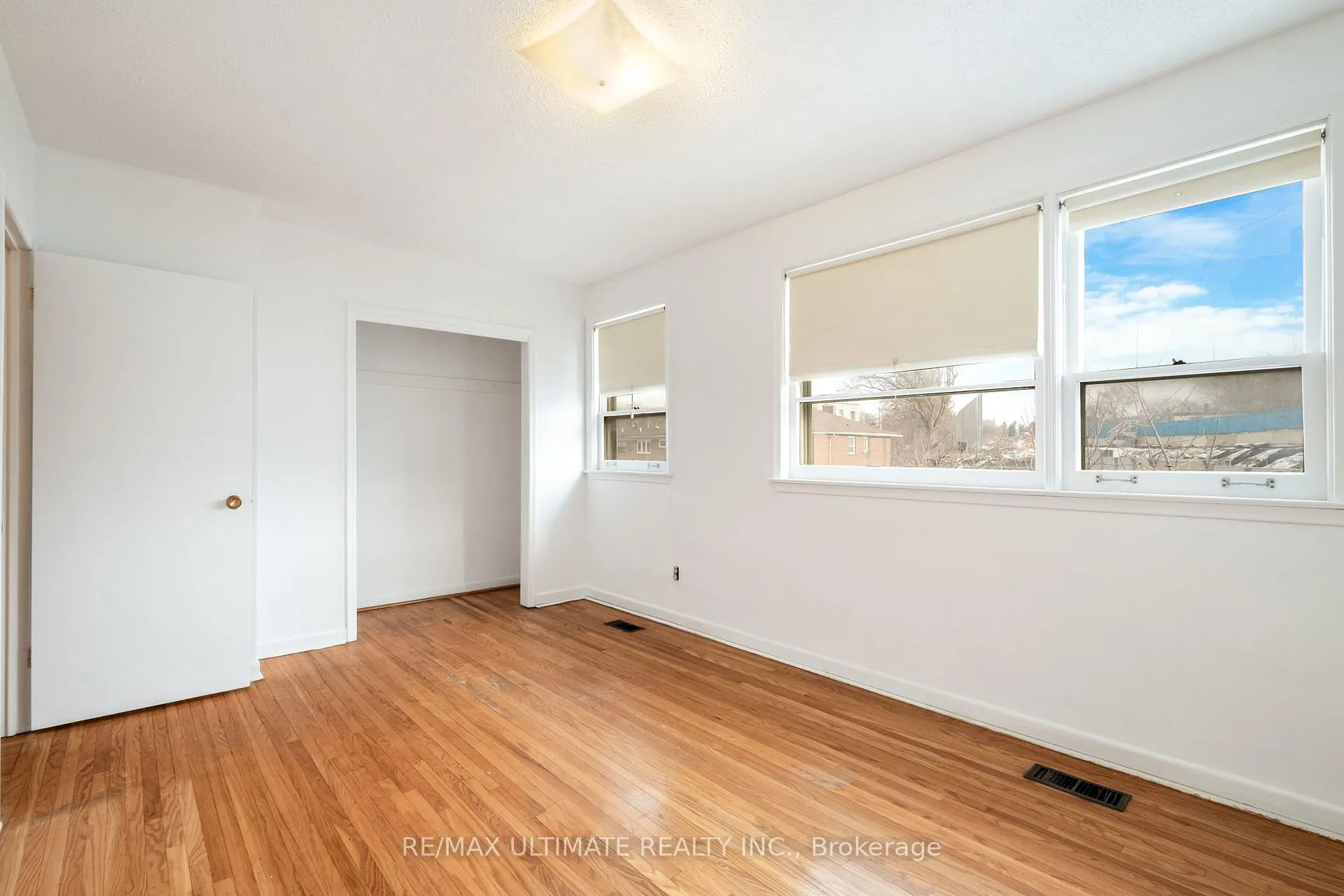 Photo 16 of 2 Egan Avenue, Toronto, Blake-Jones — HOMEH