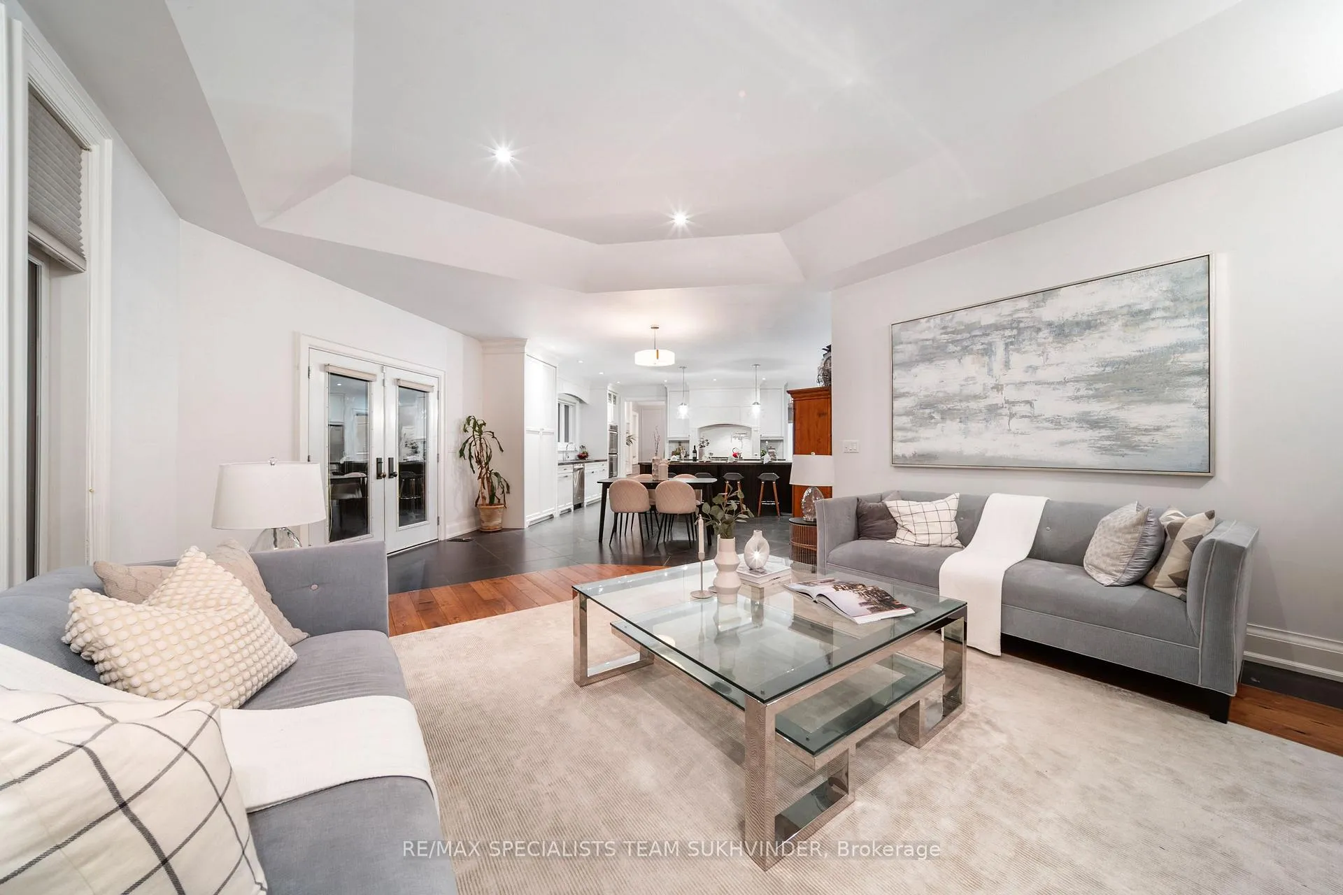 Photo 13 of 5 Cedar Allan Place, Caledon, Palgrave — HOMEH