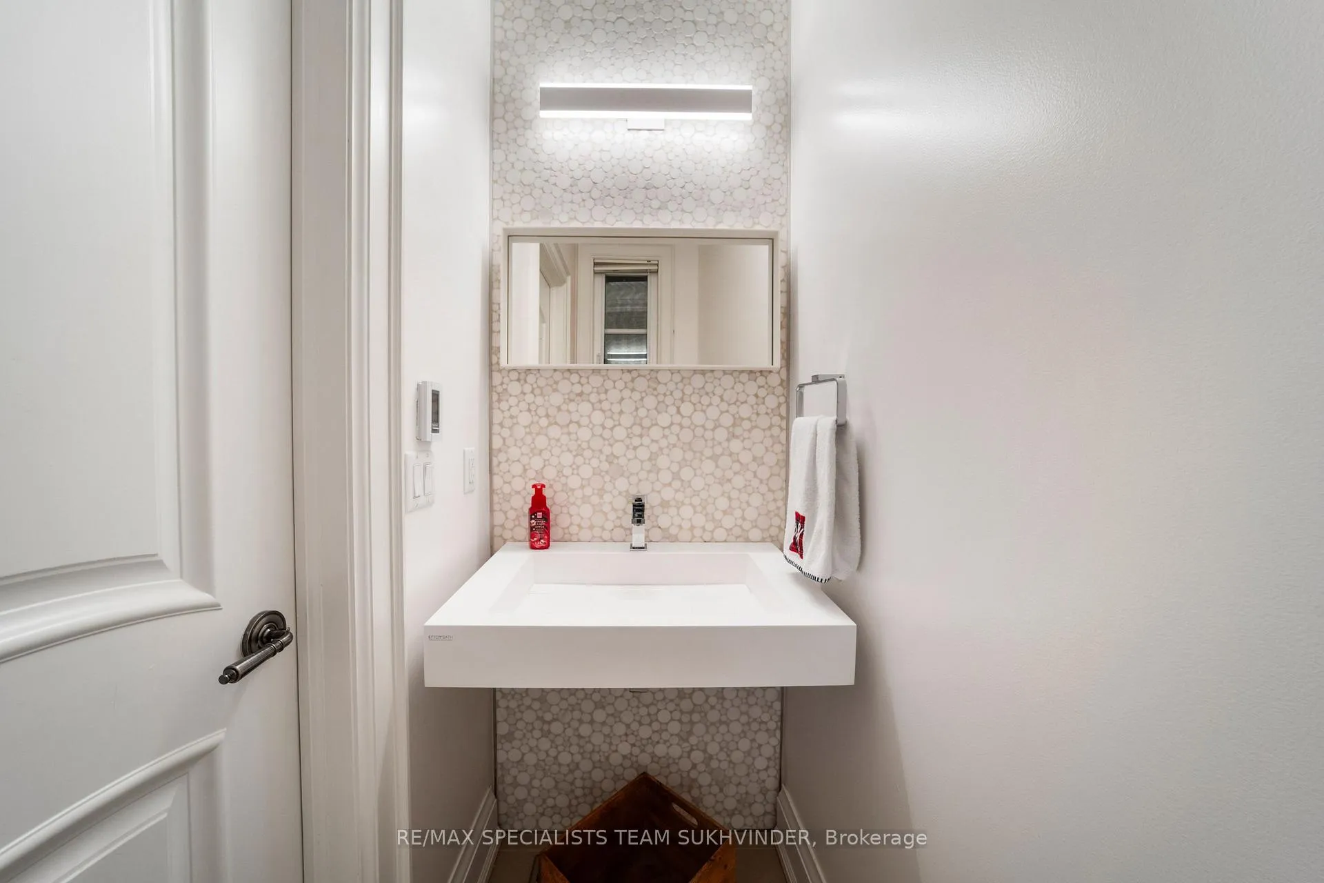 Photo 15 of 5 Cedar Allan Place, Caledon, Palgrave — HOMEH
