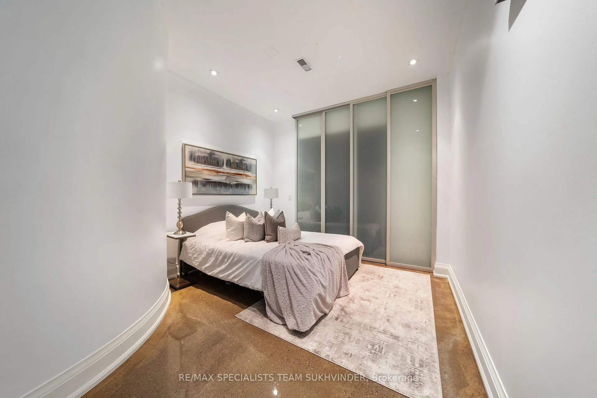 Photo 26 of 5 Cedar Allan Place, Caledon, Palgrave — HOMEH