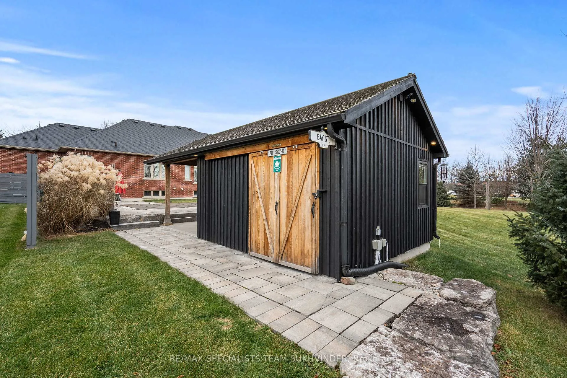 Photo 33 of 5 Cedar Allan Place, Caledon, Palgrave — HOMEH
