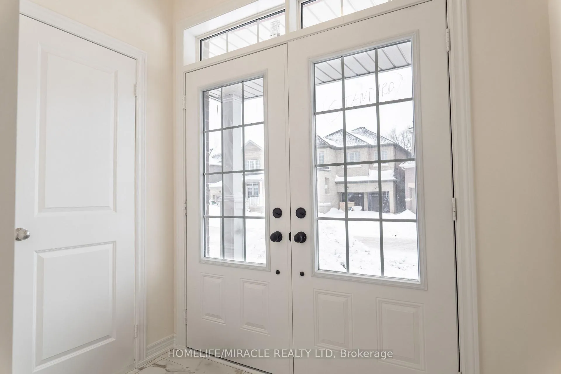 Photo 2 of 257 Chippewa Avenue N, Shelburne — HOMEH