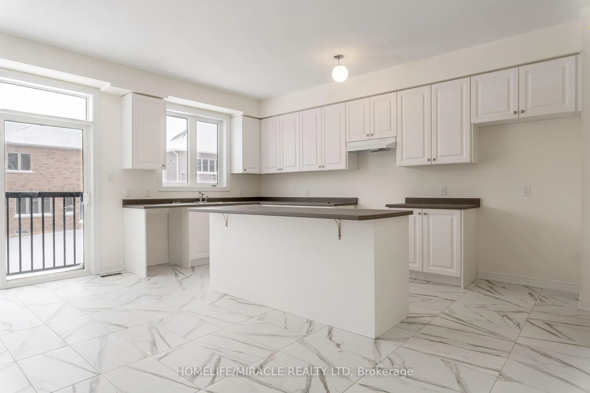 Photo 9 of 257 Chippewa Avenue N, Shelburne — HOMEH