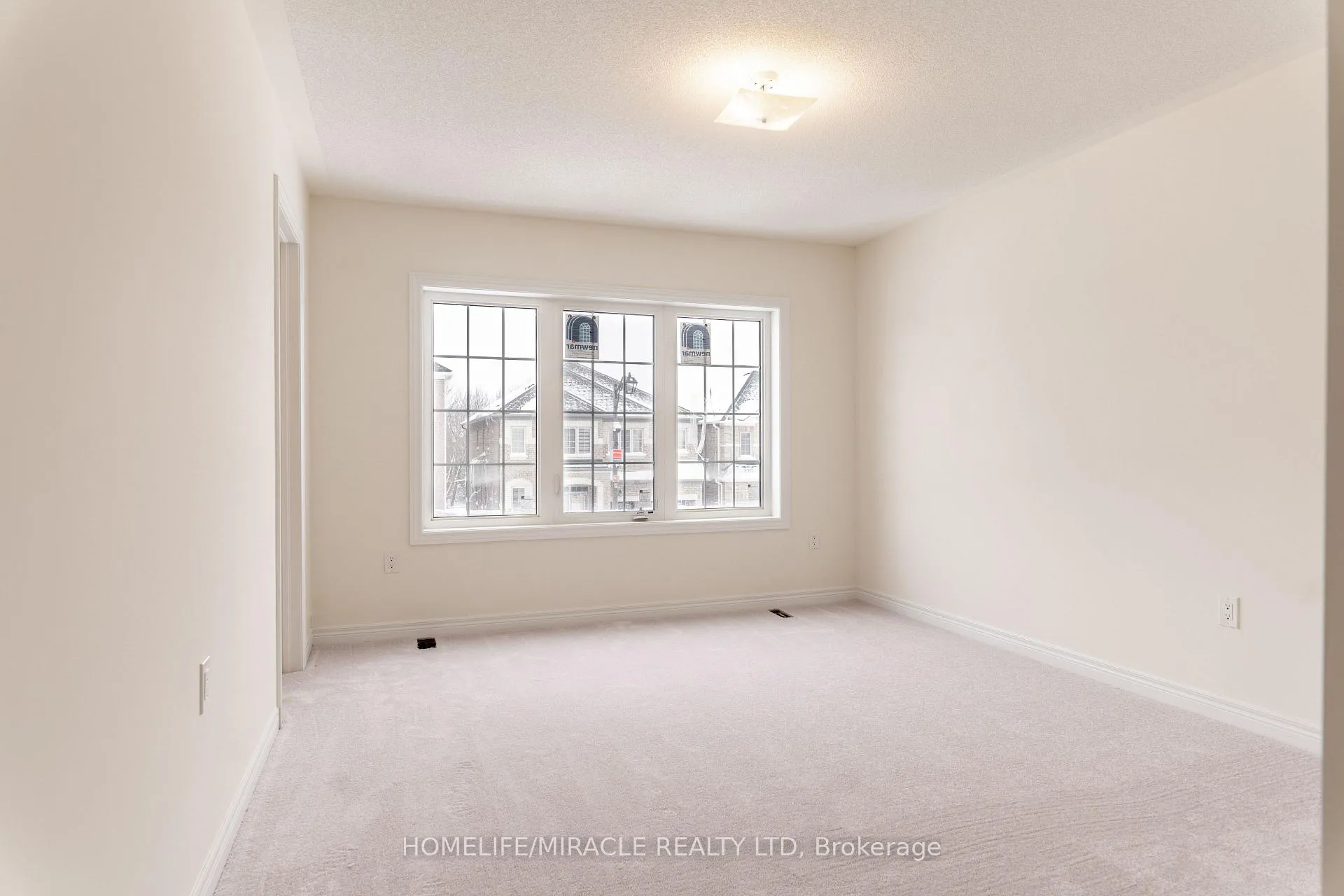 Photo 15 of 257 Chippewa Avenue N, Shelburne — HOMEH