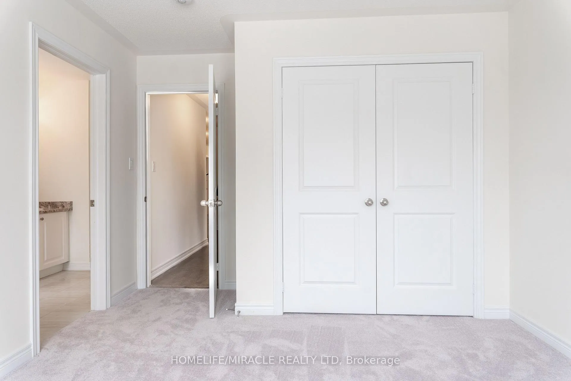 Photo 17 of 257 Chippewa Avenue N, Shelburne — HOMEH