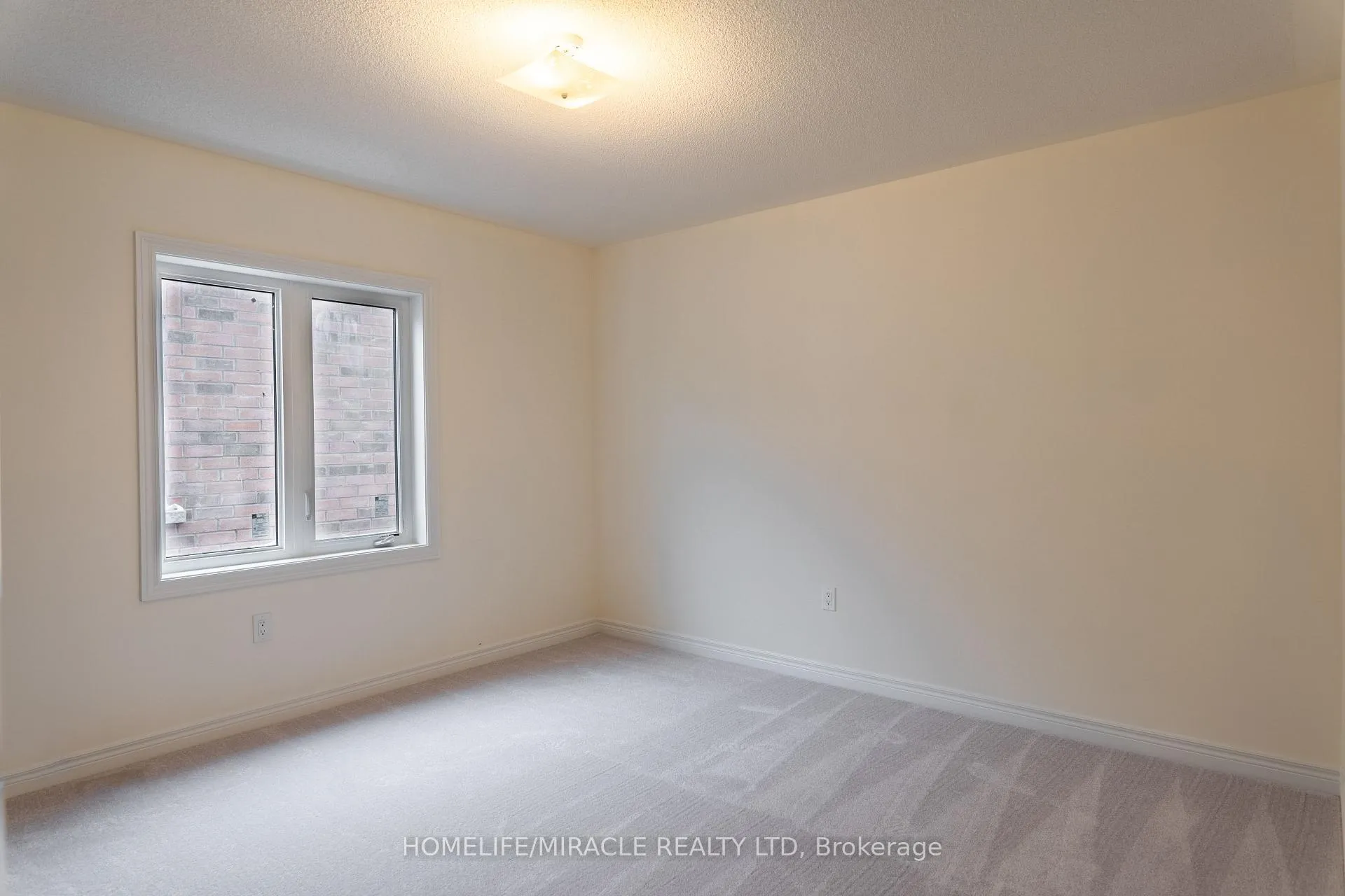Photo 21 of 257 Chippewa Avenue N, Shelburne — HOMEH