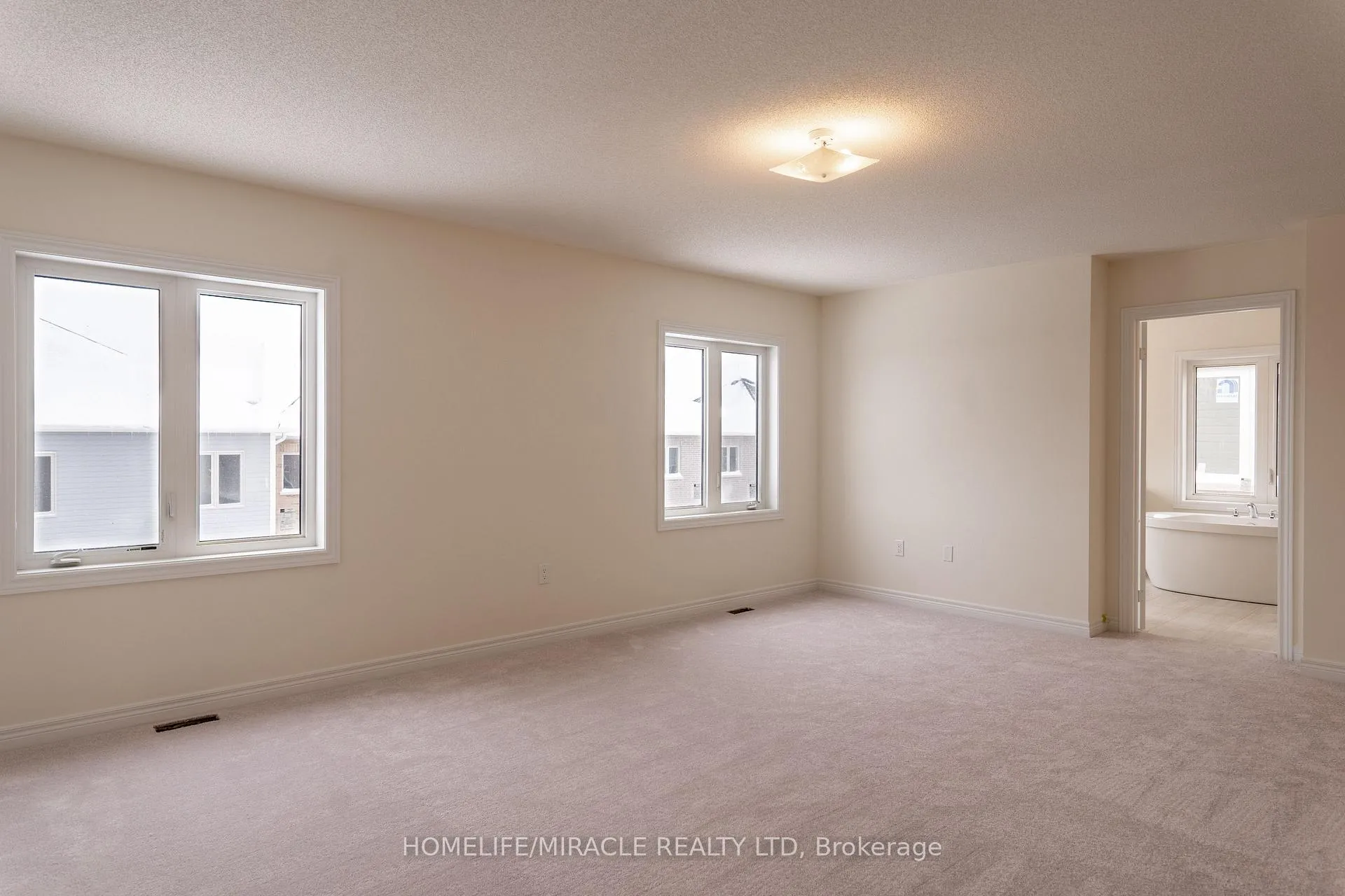 Photo 24 of 257 Chippewa Avenue N, Shelburne — HOMEH