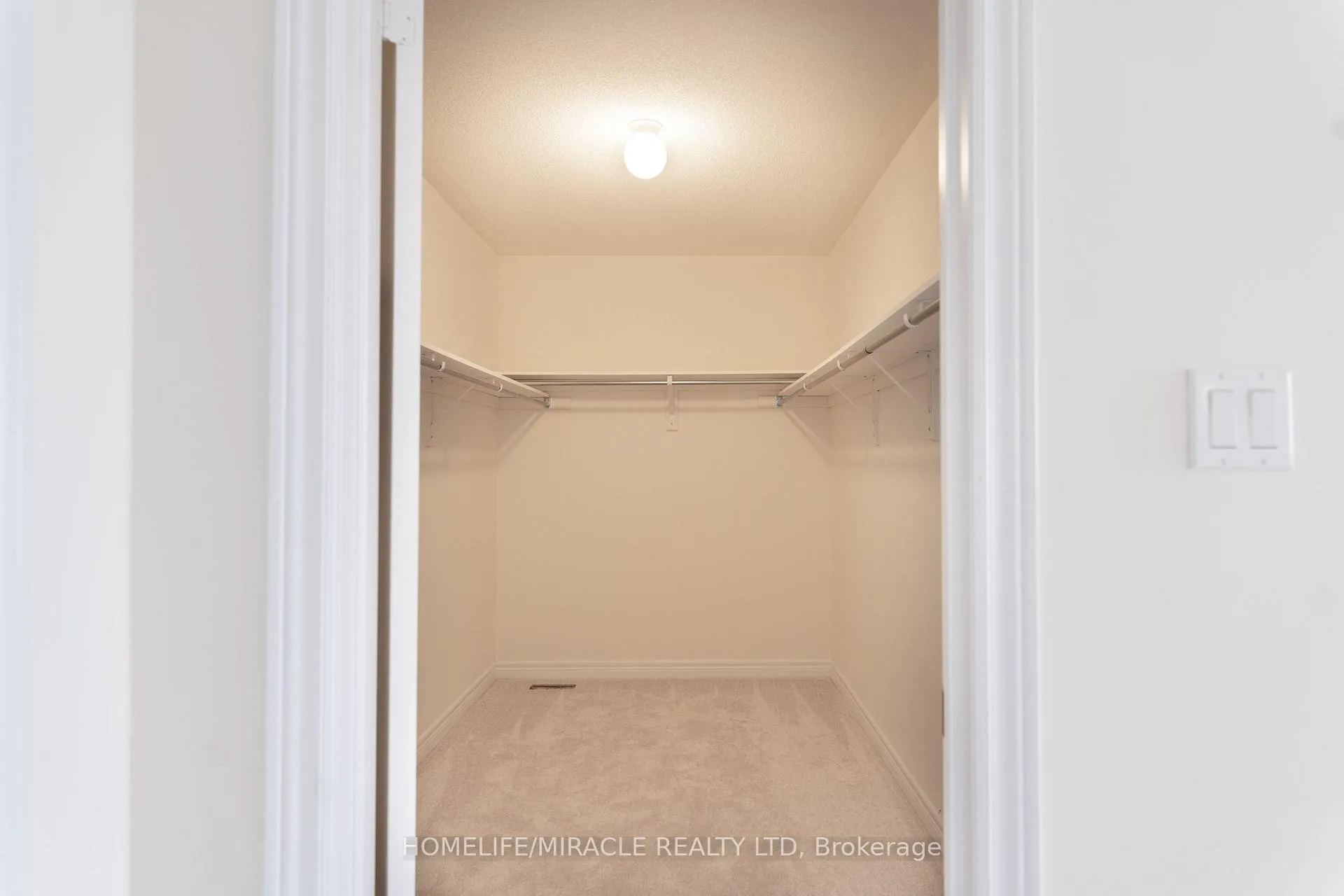 Photo 30 of 257 Chippewa Avenue N, Shelburne — HOMEH