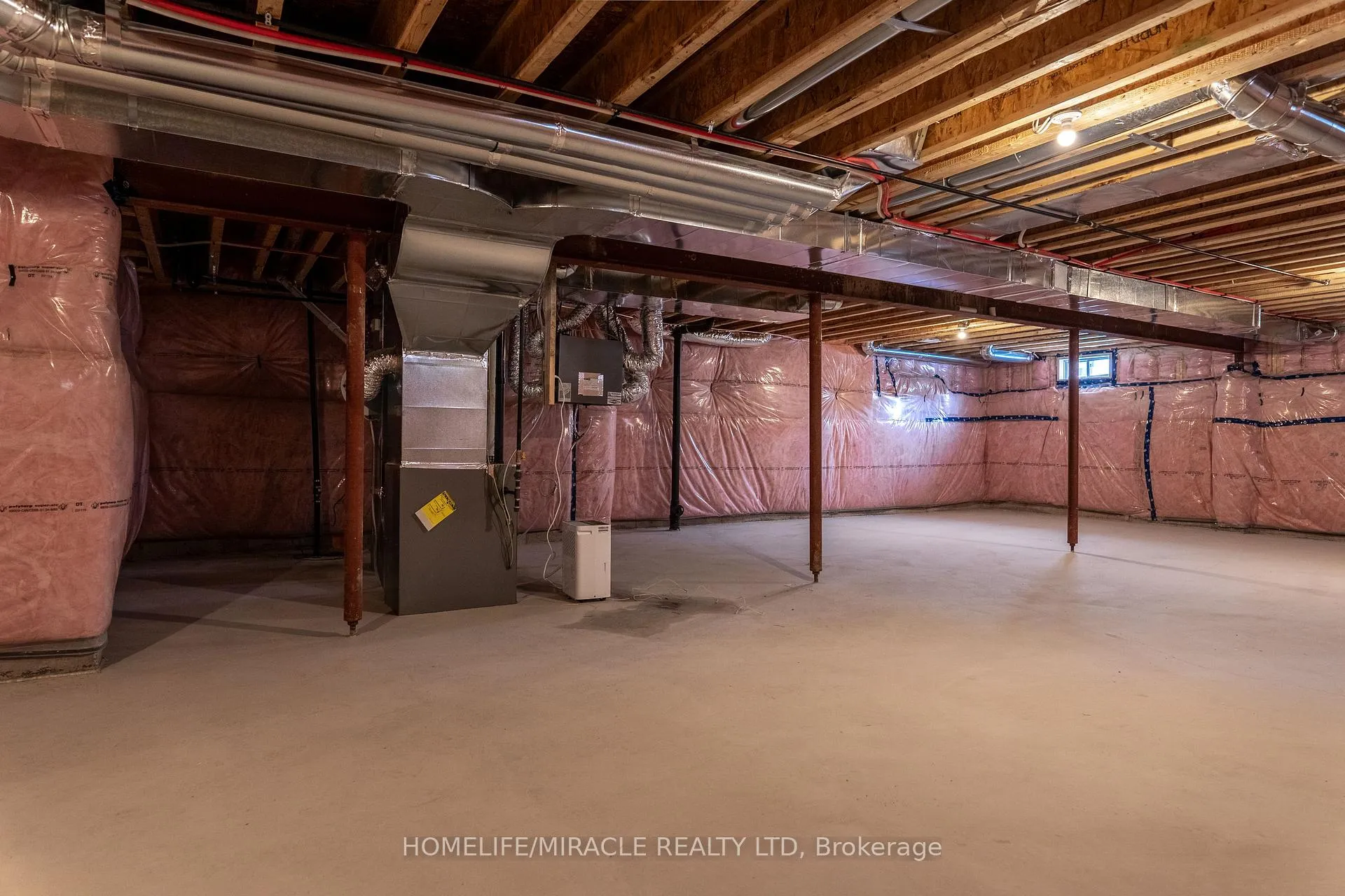 Photo 37 of 257 Chippewa Avenue N, Shelburne — HOMEH