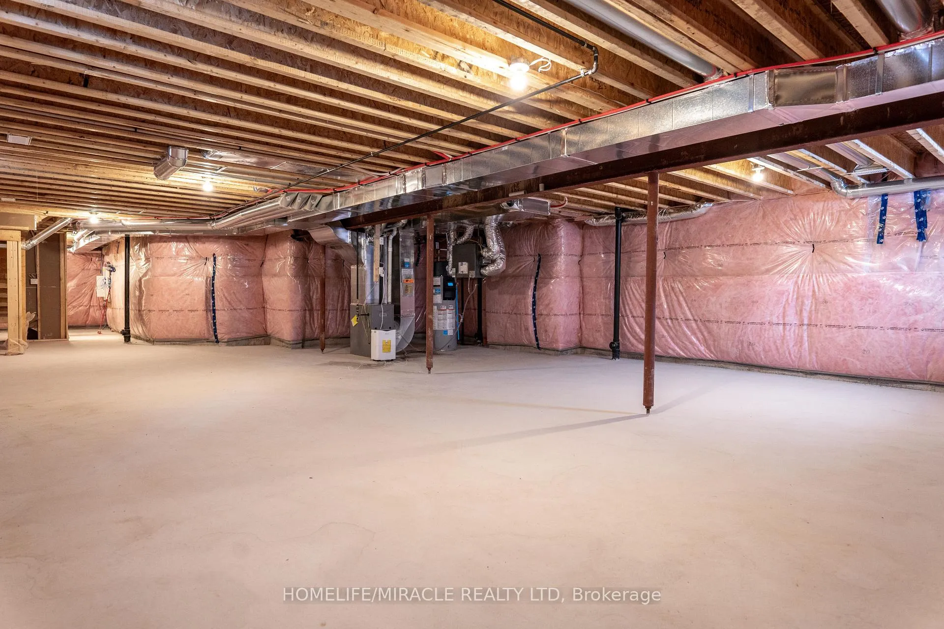 Photo 39 of 257 Chippewa Avenue N, Shelburne — HOMEH