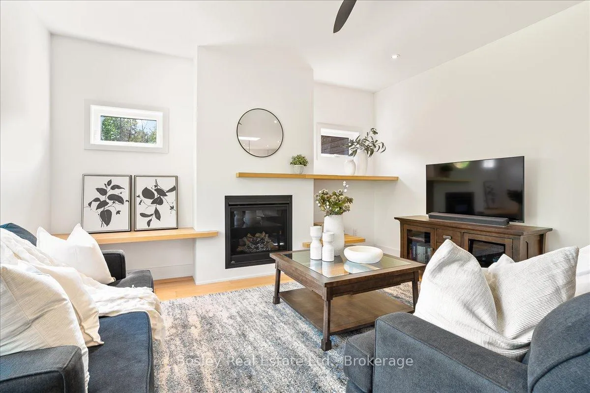 Photo 10 of 2189 Shore Lane, Wasaga Beach — HOMEH