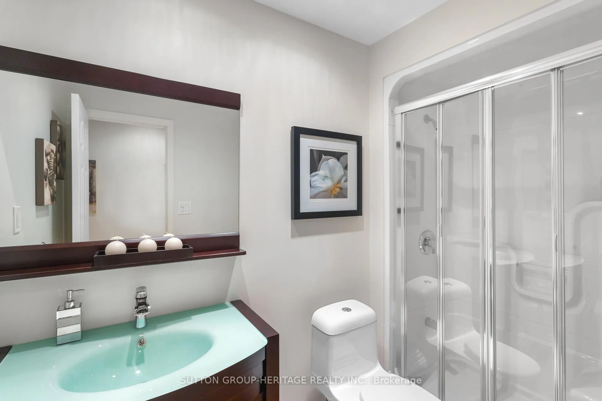 Photo 7 of 129 Tilman Circle, Markham, Markham Village — HOMEH