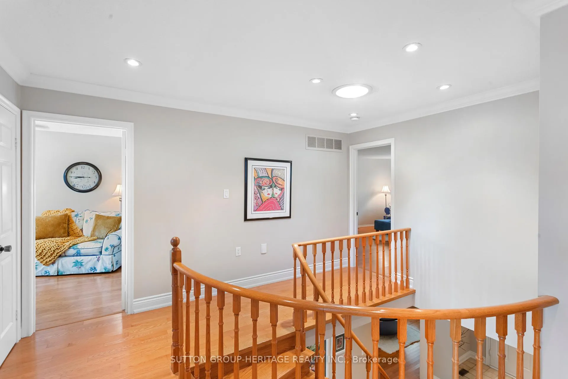 Photo 13 of 129 Tilman Circle, Markham, Markham Village — HOMEH
