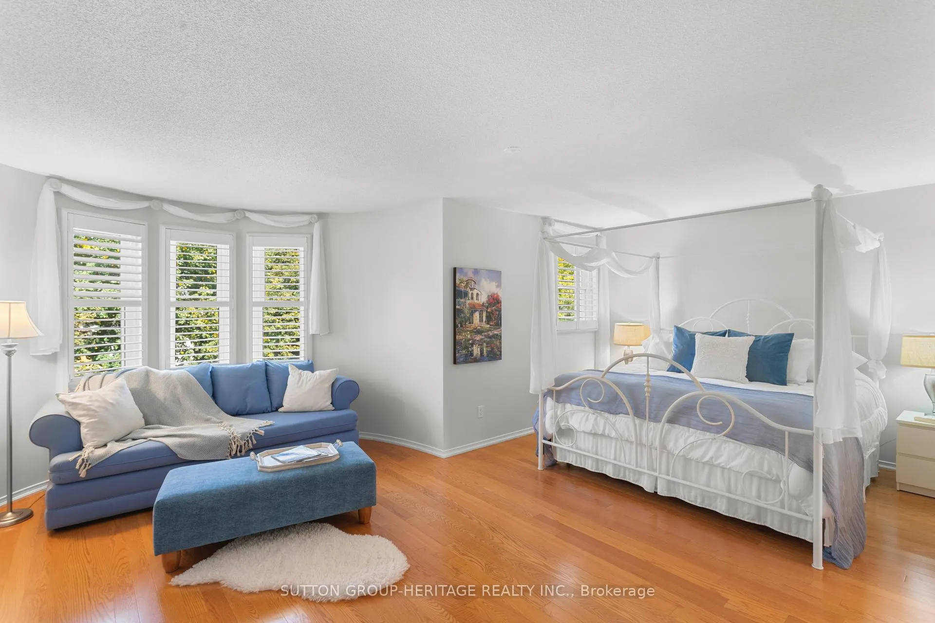 Photo 14 of 129 Tilman Circle, Markham, Markham Village — HOMEH