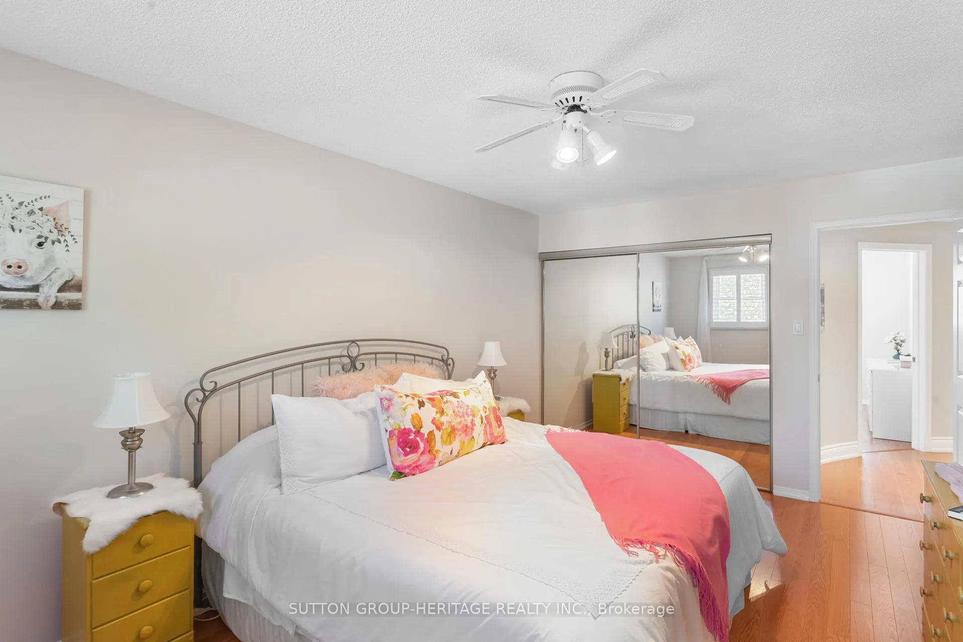 Photo 17 of 129 Tilman Circle, Markham, Markham Village — HOMEH
