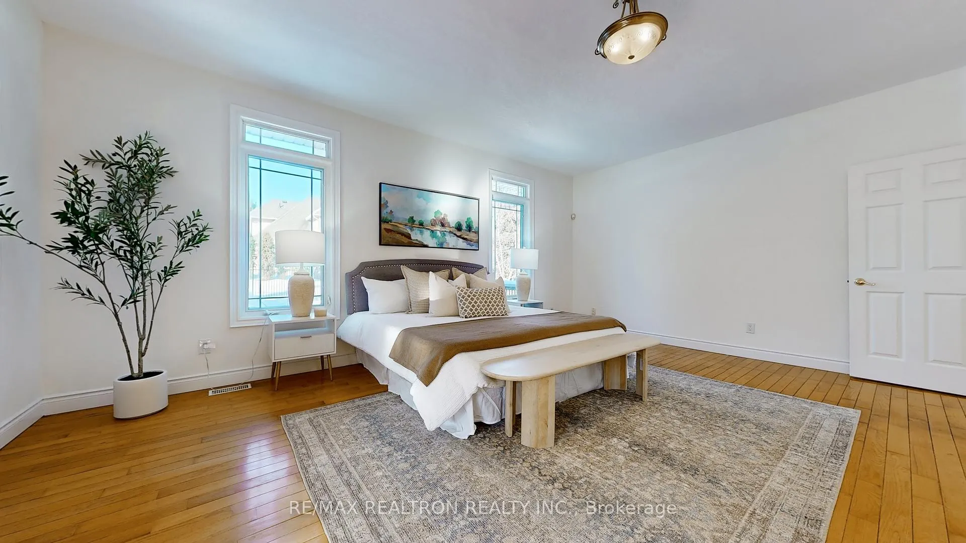 Photo 14 of 520 Falconridge Crescent, Kitchener — HOMEH