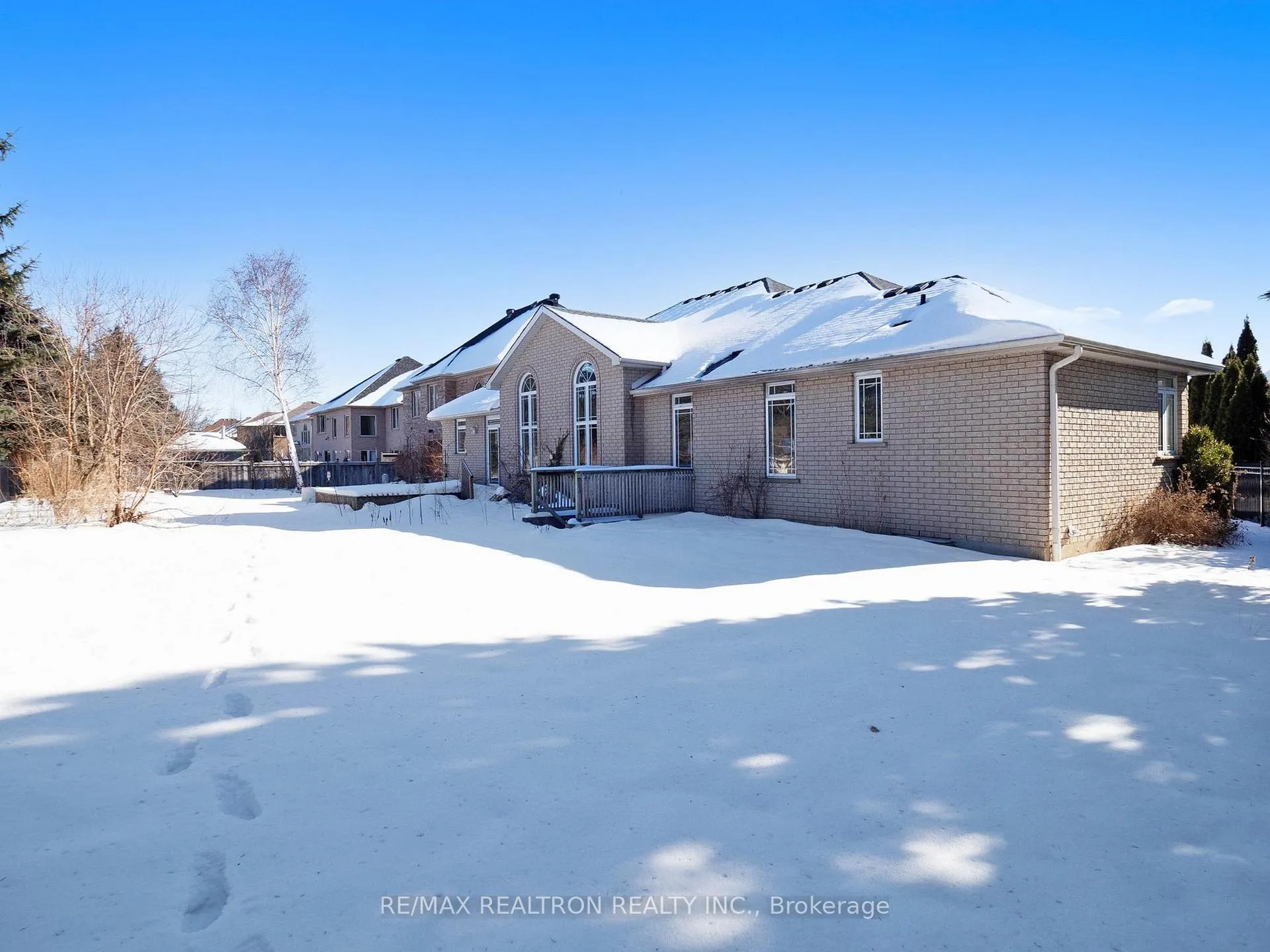 Photo 38 of 520 Falconridge Crescent, Kitchener — HOMEH