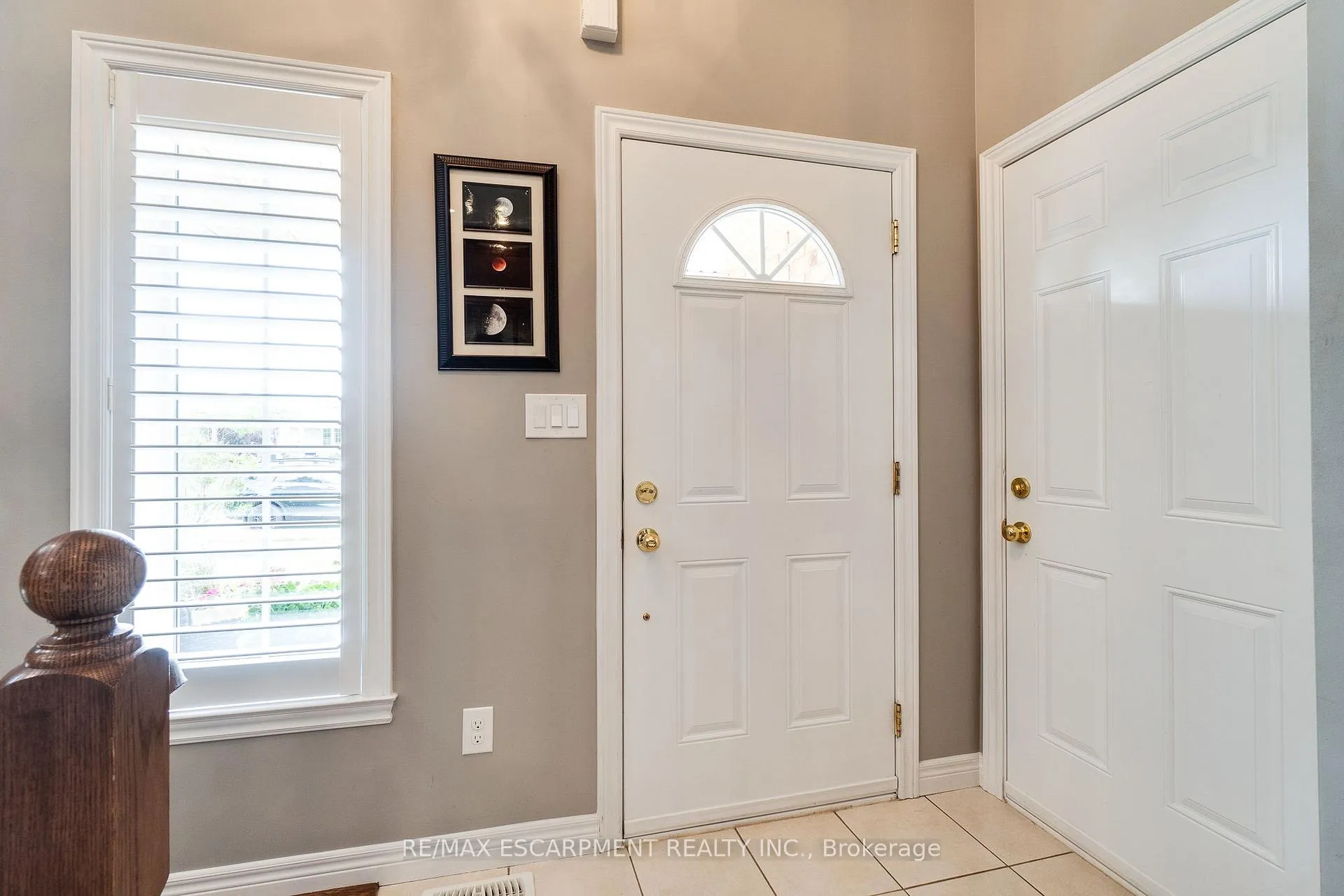 Photo 5 of 5 Donald Crescent, Haldimand — HOMEH