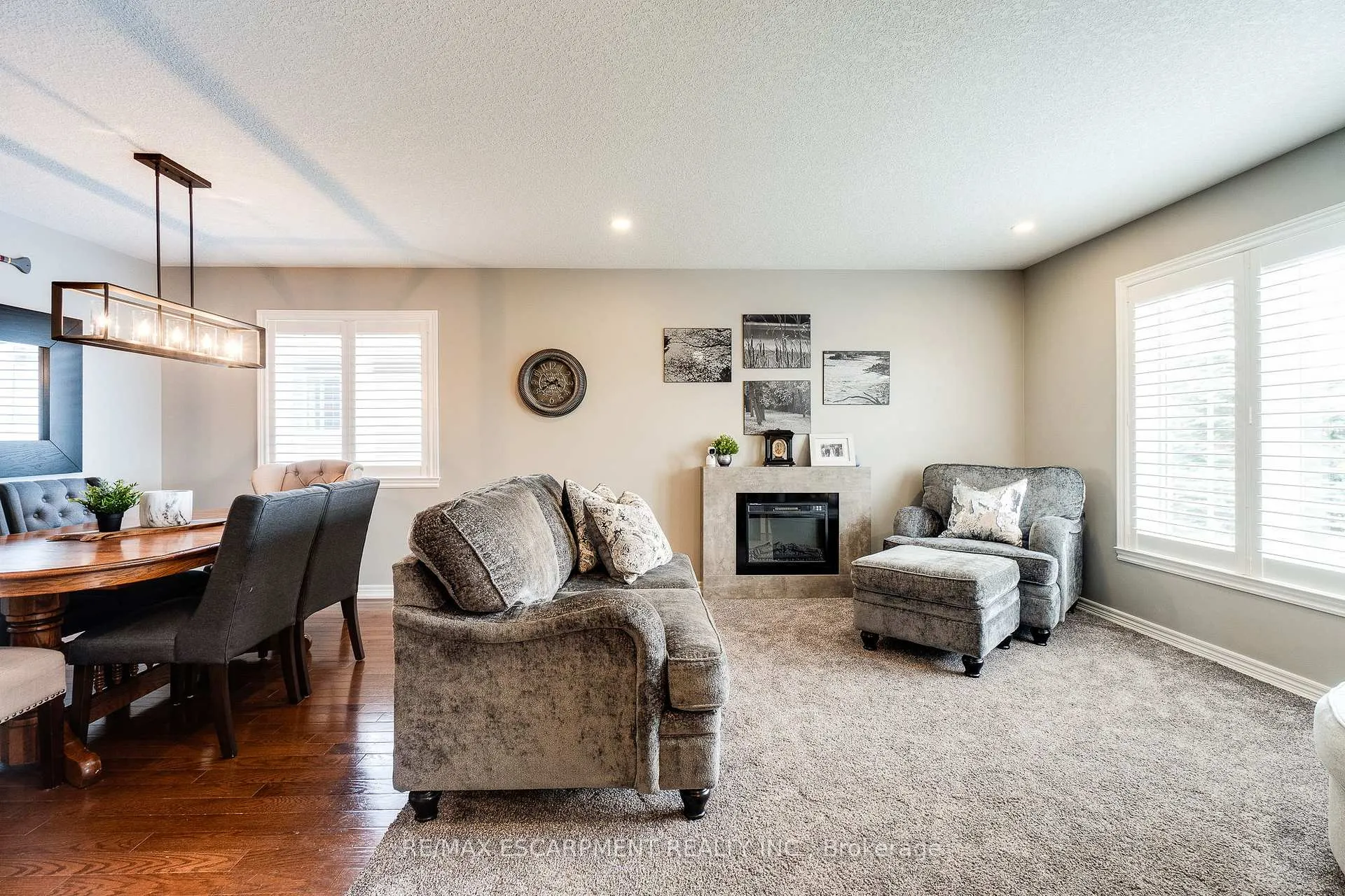 Photo 7 of 5 Donald Crescent, Haldimand — HOMEH
