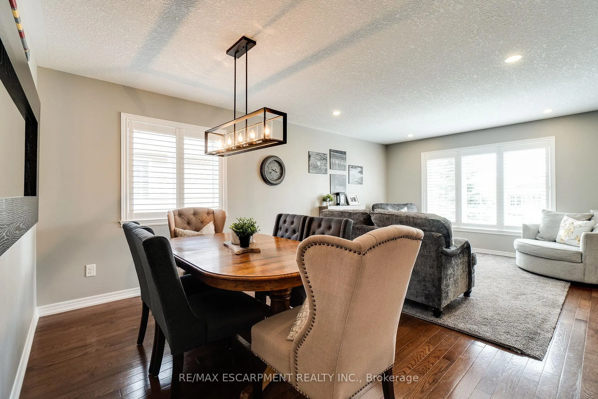 Photo 12 of 5 Donald Crescent, Haldimand — HOMEH