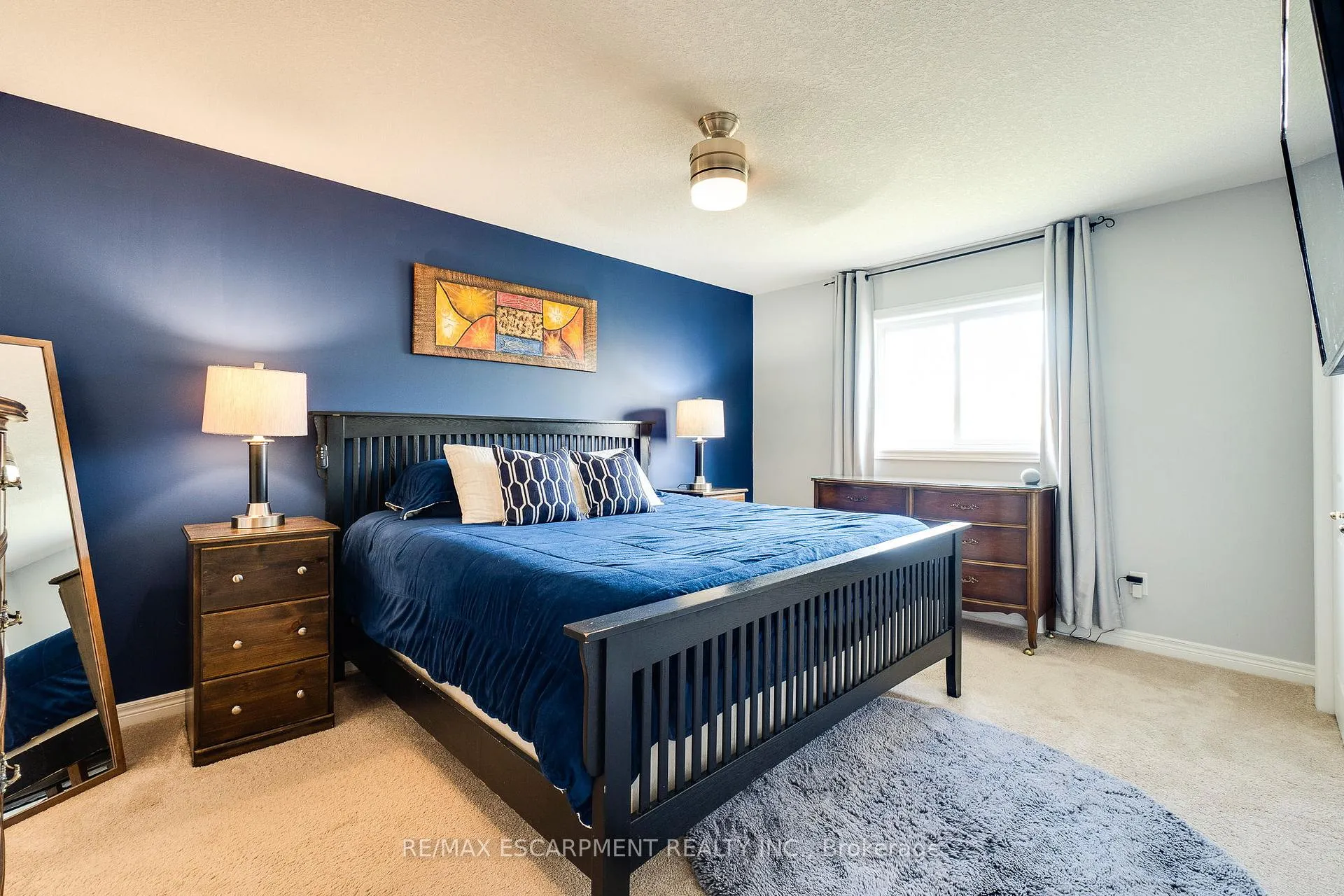 Photo 19 of 5 Donald Crescent, Haldimand — HOMEH