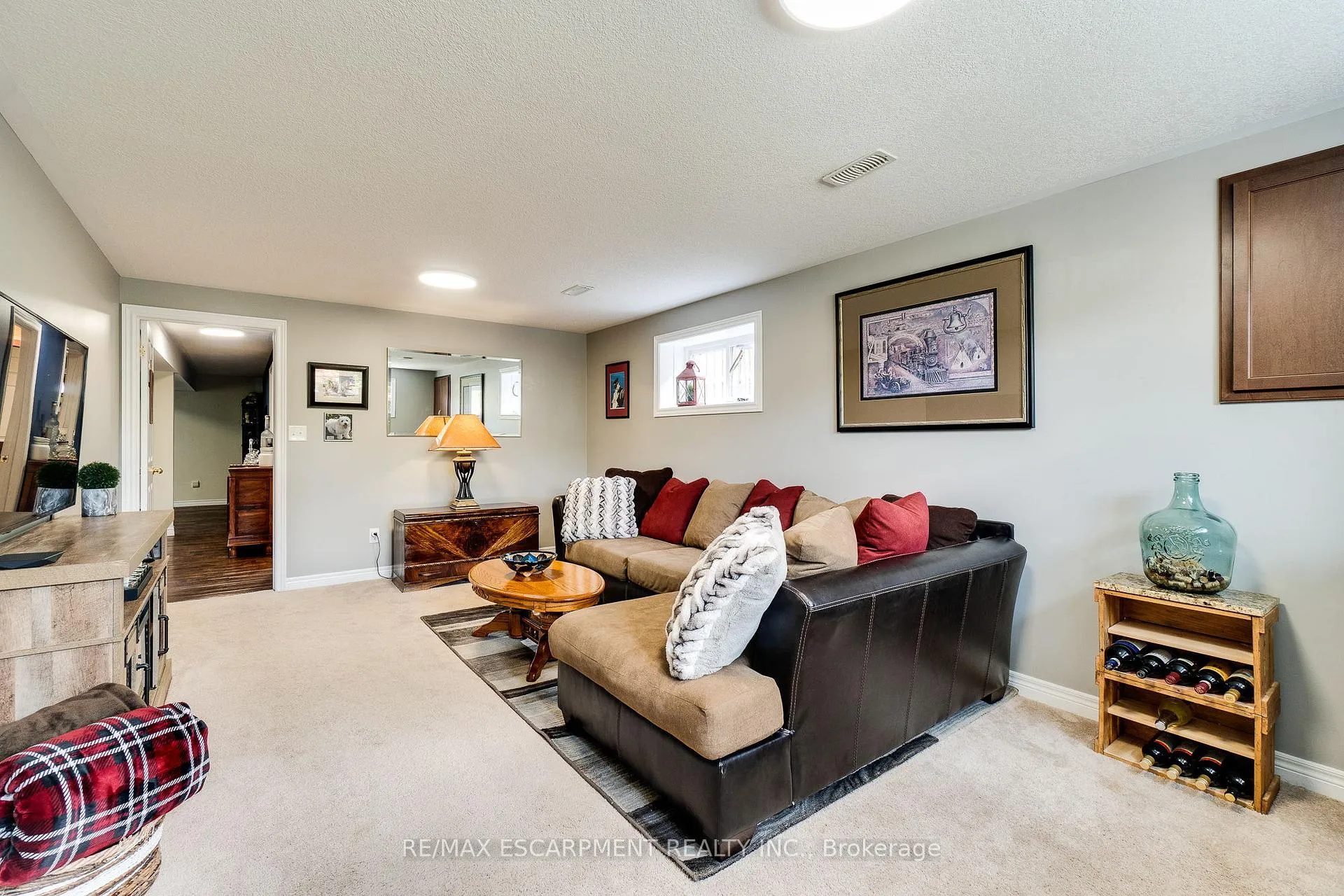 Photo 29 of 5 Donald Crescent, Haldimand — HOMEH