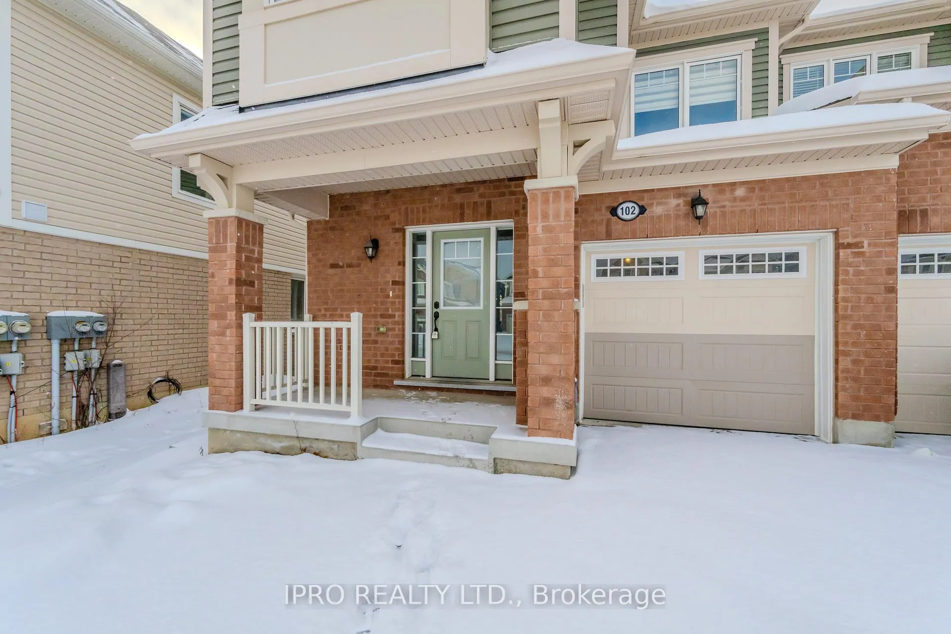 Photo 4 of 102 Watermill Street, Kitchener, Doon South — HOMEH