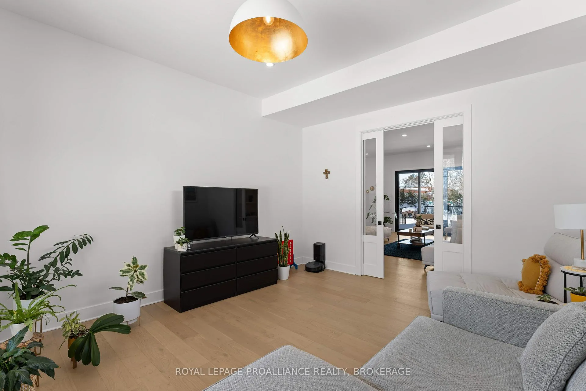 Photo 14 of 13 Crerar Boulevard, Kingston, City Southwest — HOMEH