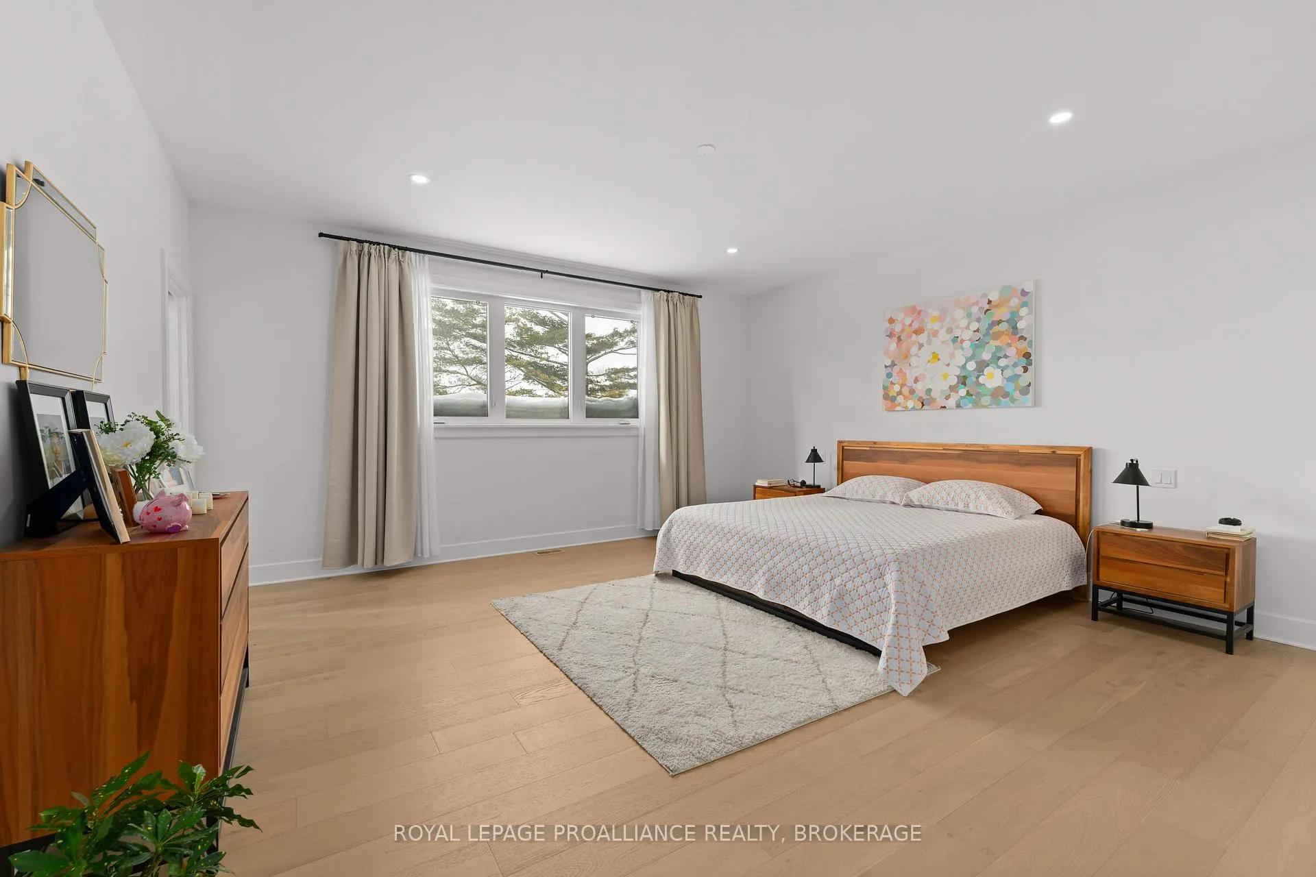 Photo 26 of 13 Crerar Boulevard, Kingston, City Southwest — HOMEH