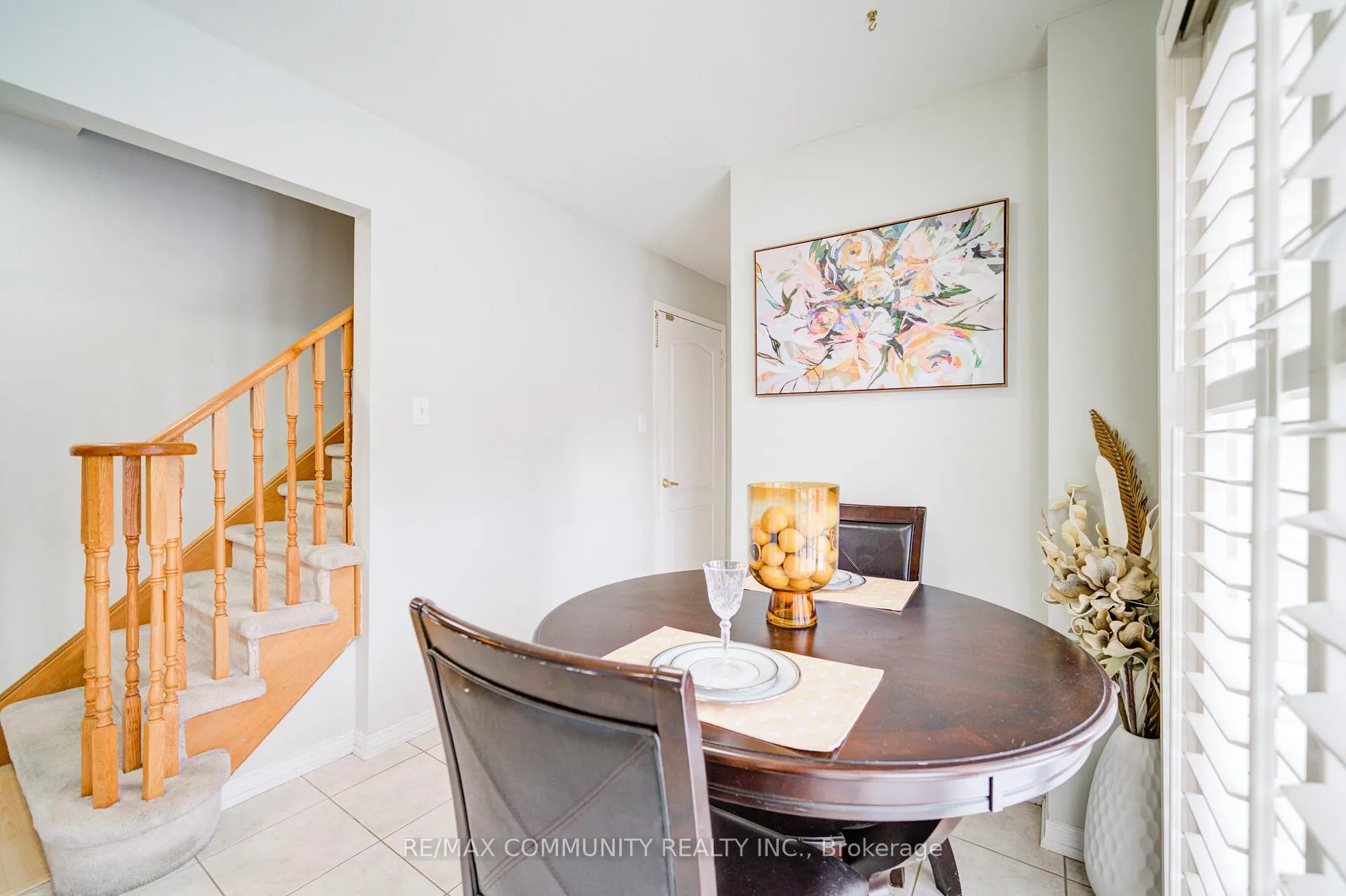 Photo 21 of 402 Hawkview Boulevard, Vaughan, Vellore Village — HOMEH
