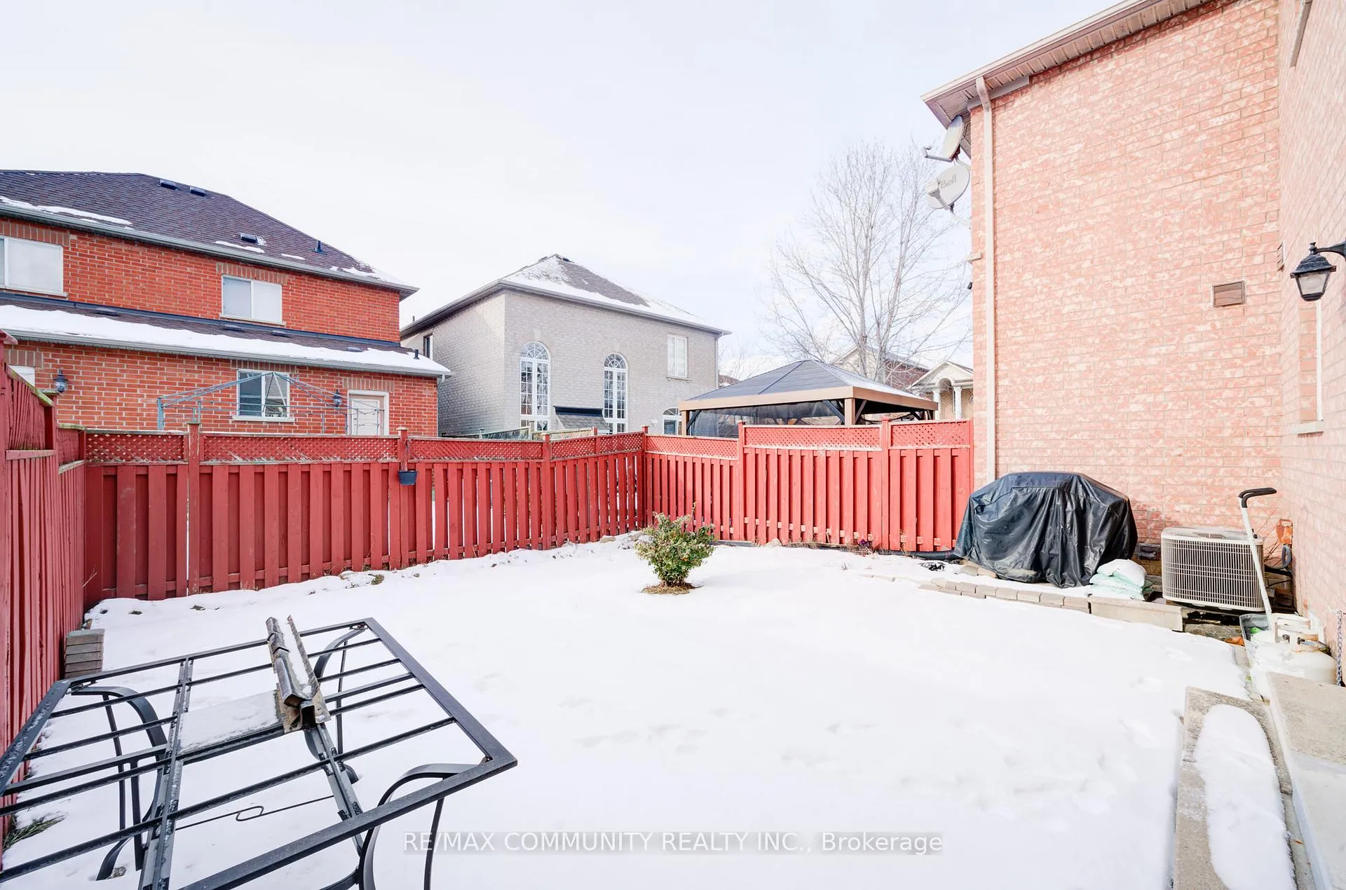 Photo 50 of 402 Hawkview Boulevard, Vaughan, Vellore Village — HOMEH