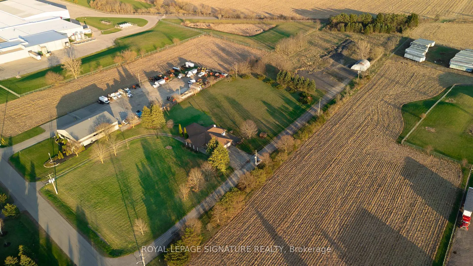 Photo 26 of 24 Brian Drive, Brant, Burford — HOMEH