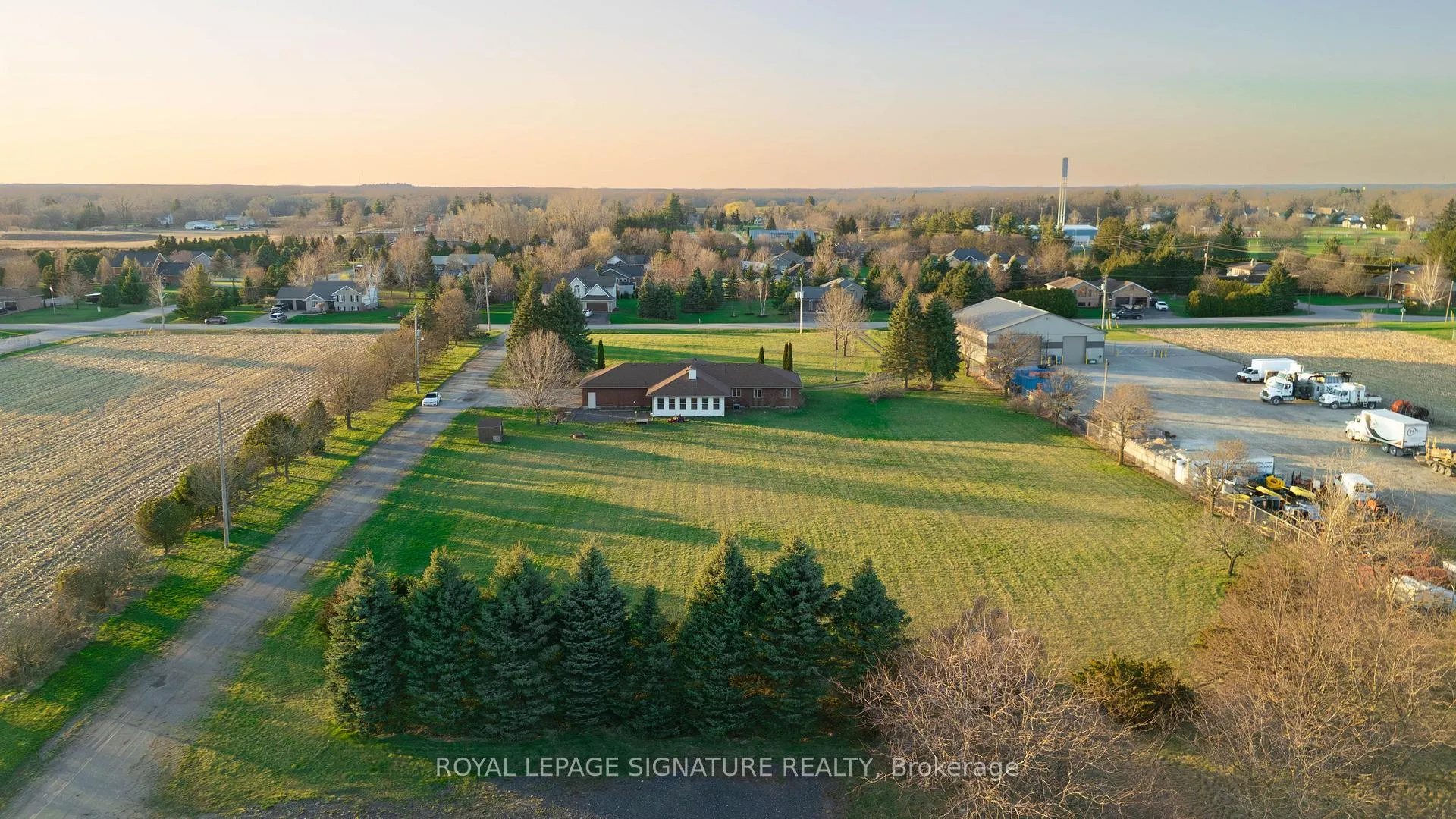 Photo 31 of 24 Brian Drive, Brant, Burford — HOMEH