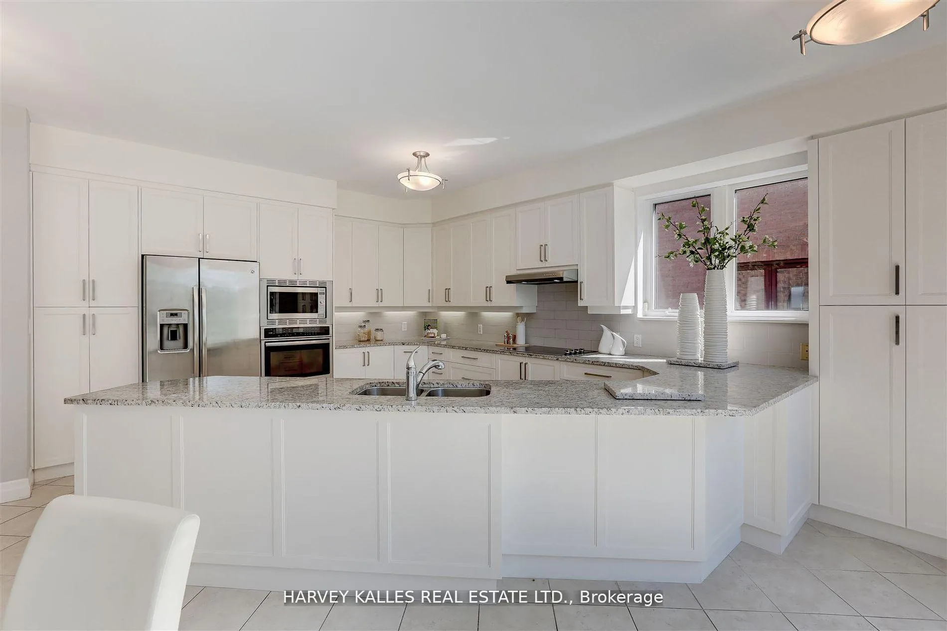 Photo 12 of 62 Prince Edward Boulevard, Markham, Thornlea — HOMEH