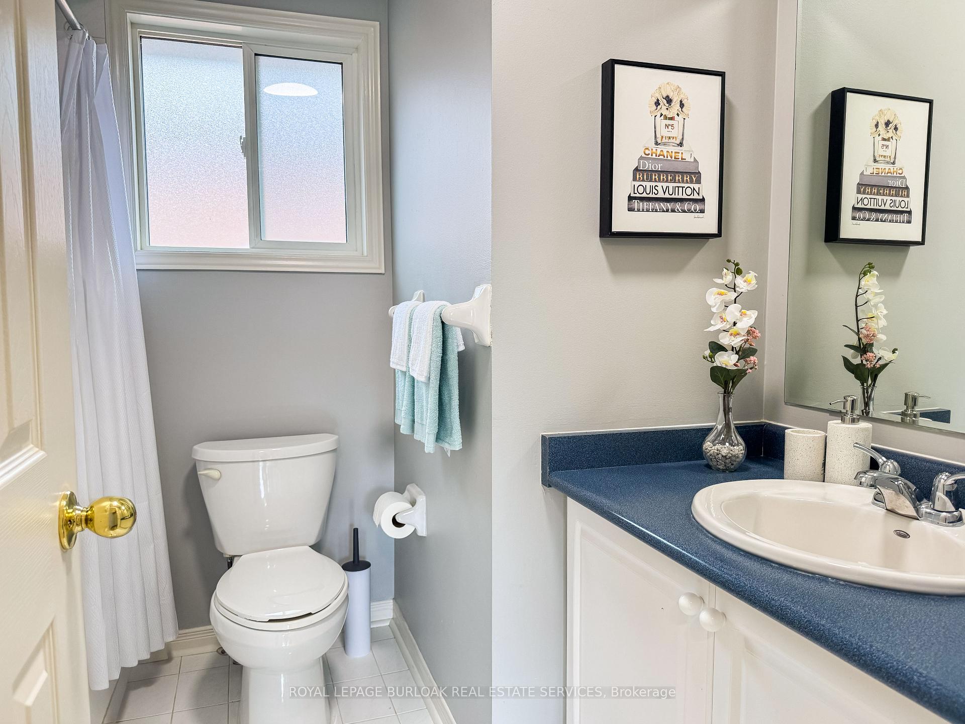 Photo 13 of 561 Phoebe Crescent, Burlington, Appleby — HOMEH